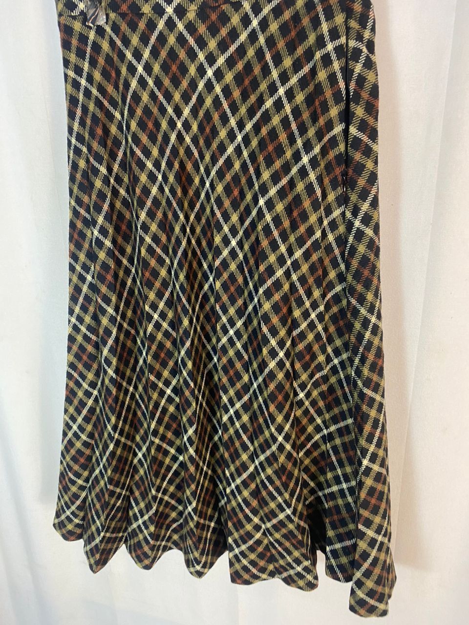 DAKS Best price 🔥Darks London skirt size 27 Size 27" / US 4 / IT 40 - 3 Thumbnail