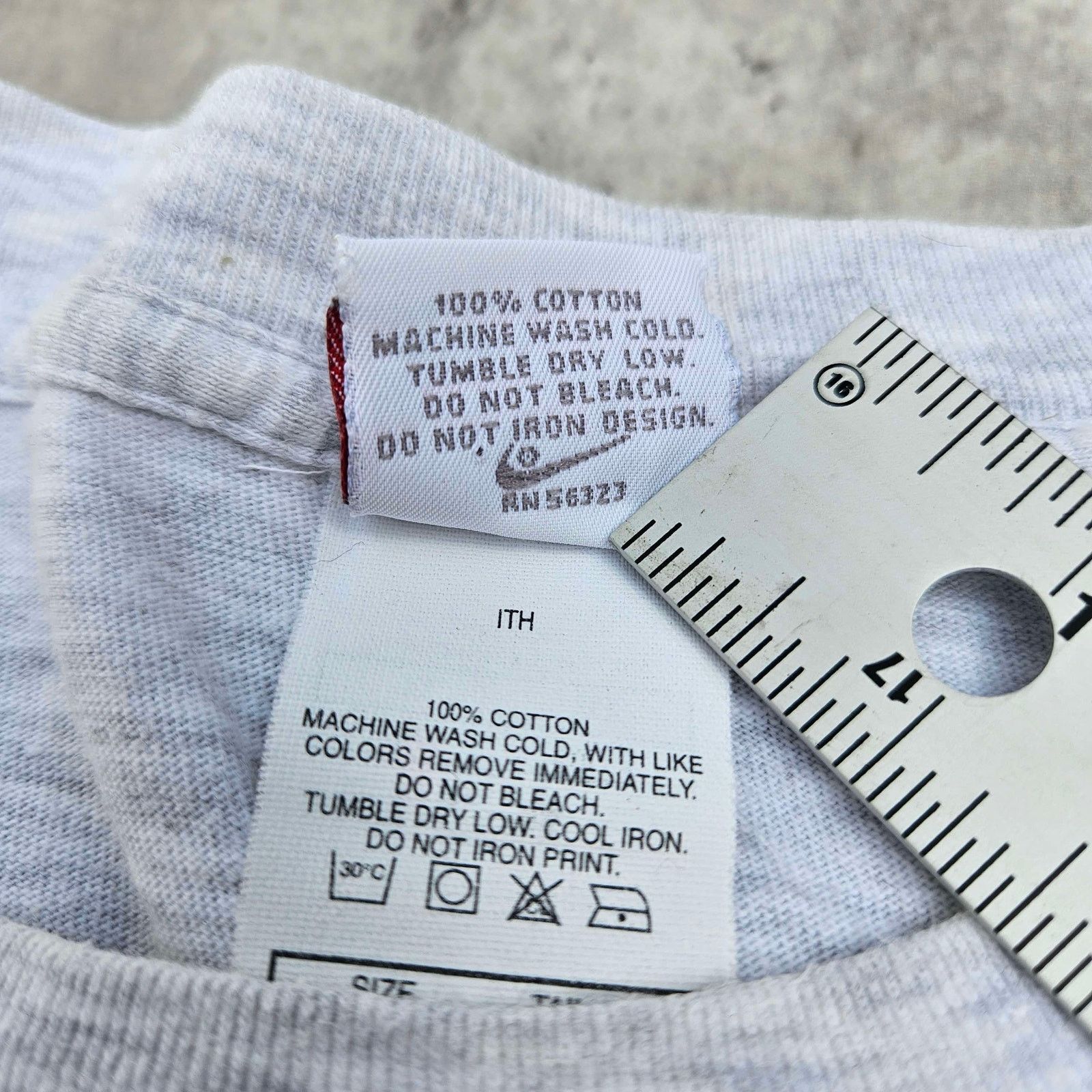 Nike Vintage Nike Michael Jordan Tee Grey Basketball X-Large 90s Size US XL / EU 56 / 4 - 6 Thumbnail