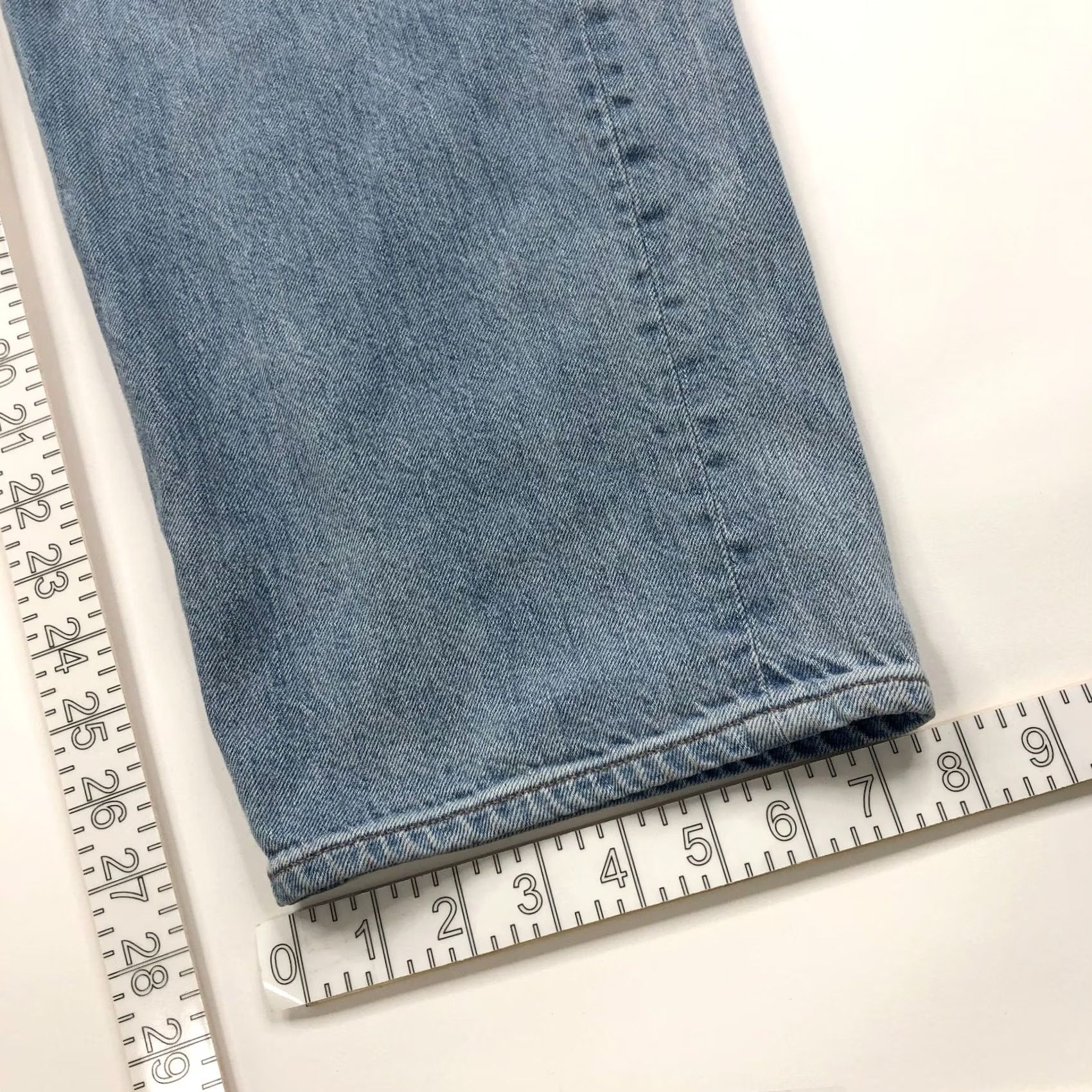 American Eagle Outfitters VINTAGE American Eagle Baggy Jean 12 Short Denim High Rise Distressed 30W 28L Womens Jeans Size 34" / US 12 / IT 48 - 6 Thumbnail