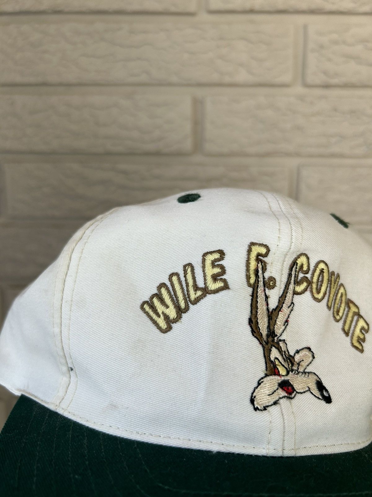 Vintage × Warner Bros Vintage 90s Looney Tunes Wile E Coyote Snapback Hat Size ONE SIZE - 2 Thumbnail