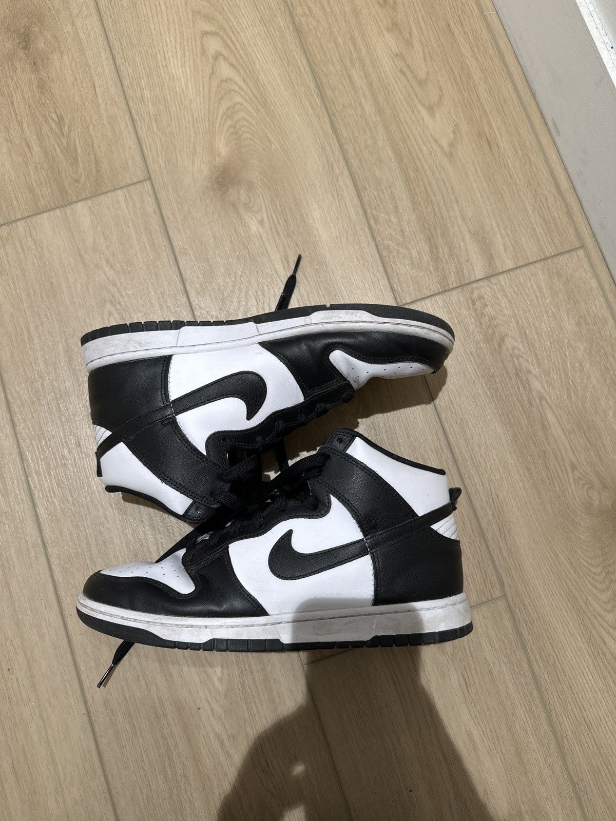 Nike Nike Dunks B&W Panda High Tops, size 10.5 Size US 10.5 / EU 43-44 - 4 Thumbnail