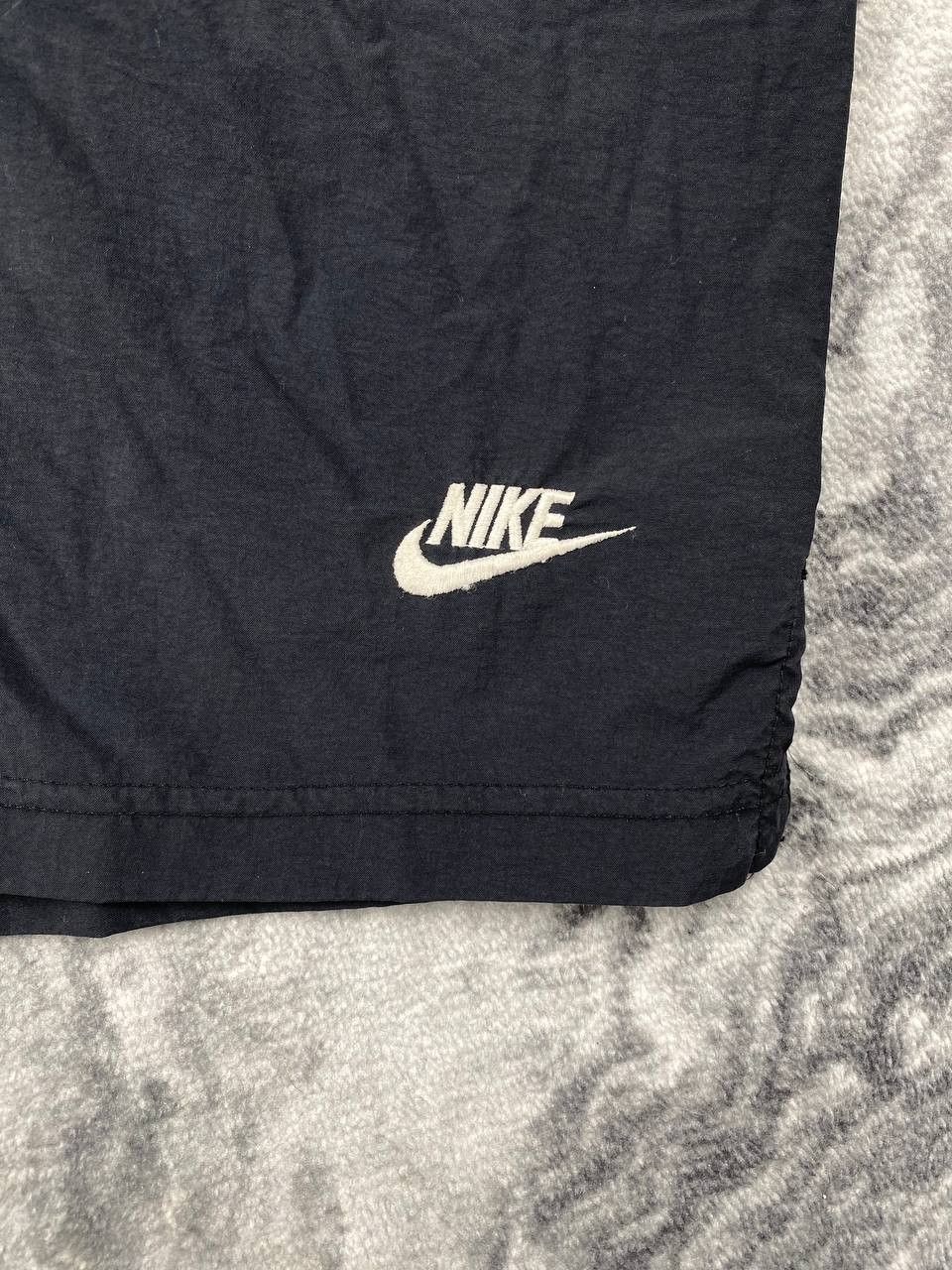 Nike Vintage 90s Nike Borussia Dortmund Football Shorts Soccer Size US 34 / EU 50 - 4 Thumbnail