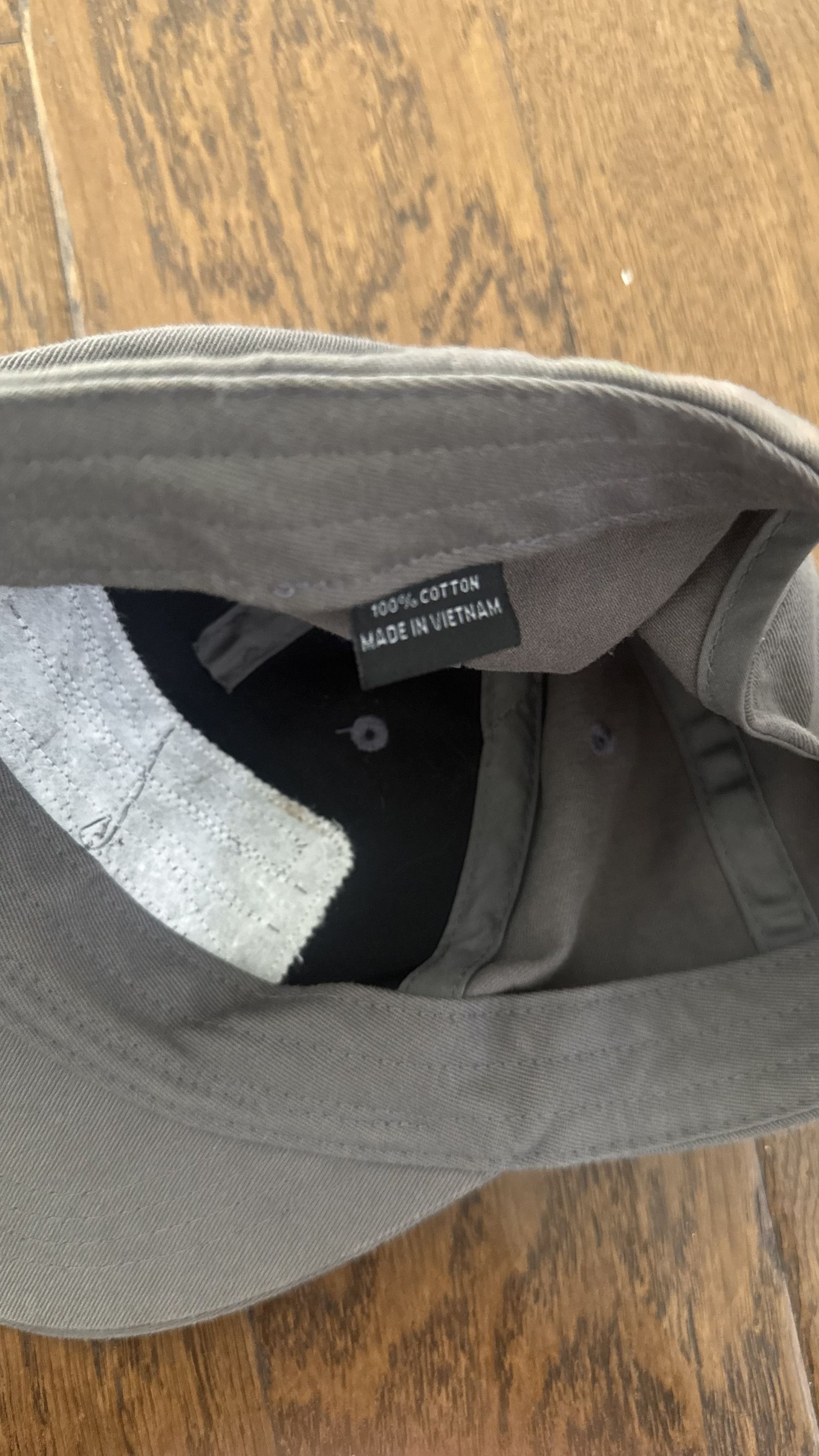 Travis Scott Travis scott Cross system hat Size ONE SIZE - 4 Thumbnail
