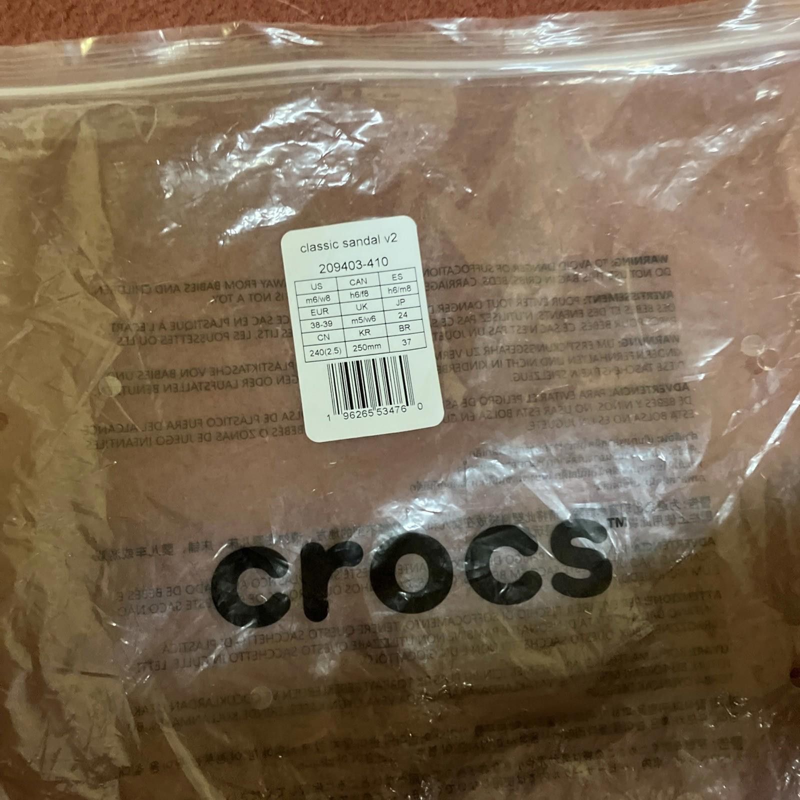 Crocs Crocs Classic Sandals V2 Summer Shoes Navy Blue NWT Size US 8 / EU 41 - 7 Thumbnail