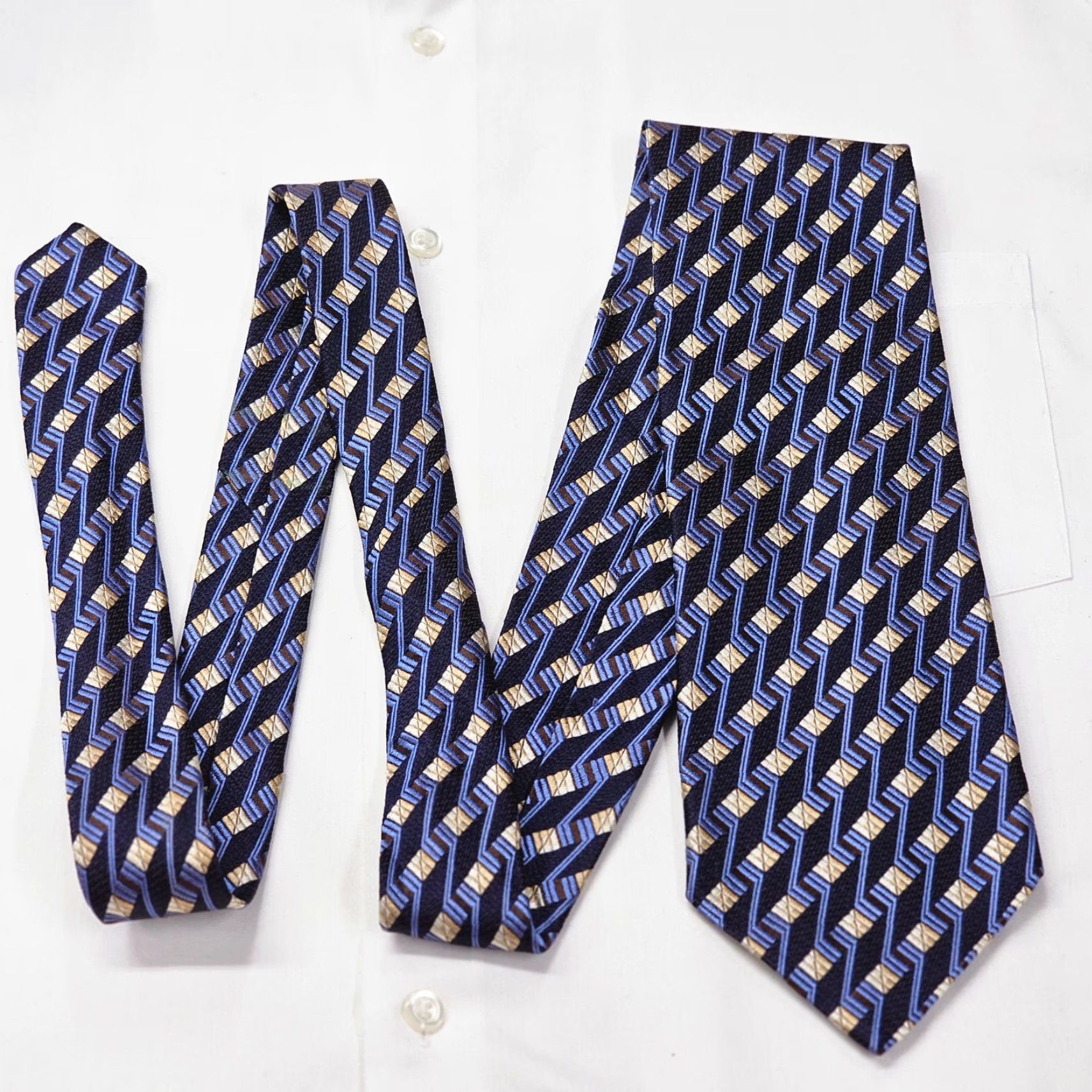Ermenegildo Zegna Ermenegildo Zegna Luxury Necktie Men's Blue Textured Silk Tie Geometric Italy Tie 57" 3 3/4" Mens Blue Geometric Silk Italy Luxury Necktie Size ONE SIZE - 3 Thumbnail