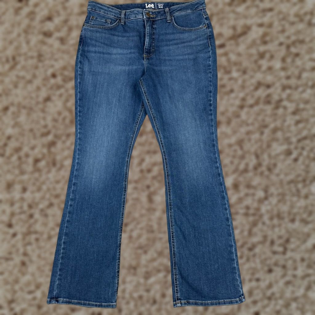 Lee Lee Jeans Womens 14 Blue Denim Bootcut Mid Rise Regular Fit 34x31 Cotton Blend Adv Size 36" / US 14 / IT 50 - 1 Thumbnail