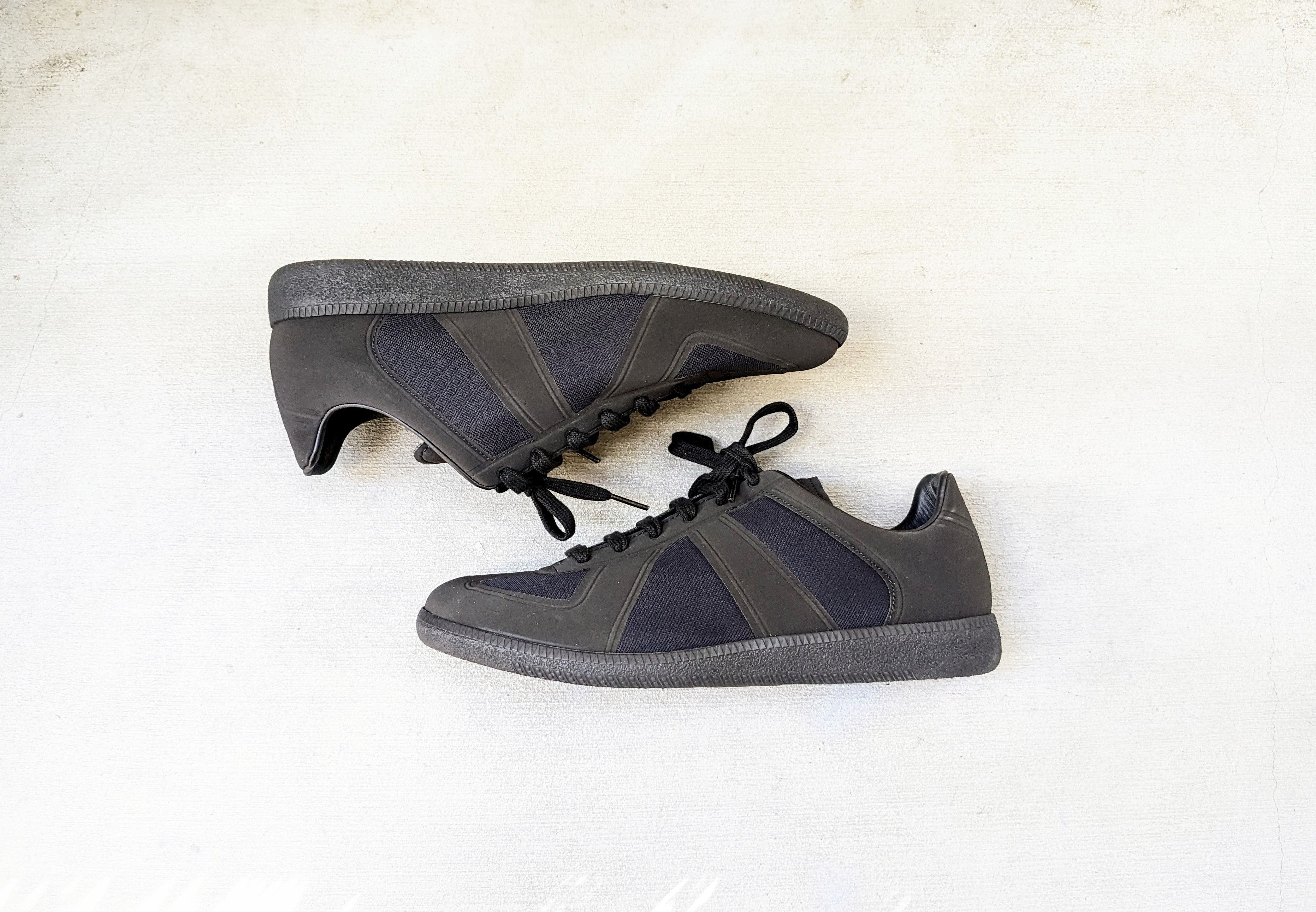 image of Maison Margiela Gat Replica Black 10 43 Low Top Leather Shoes, Men's