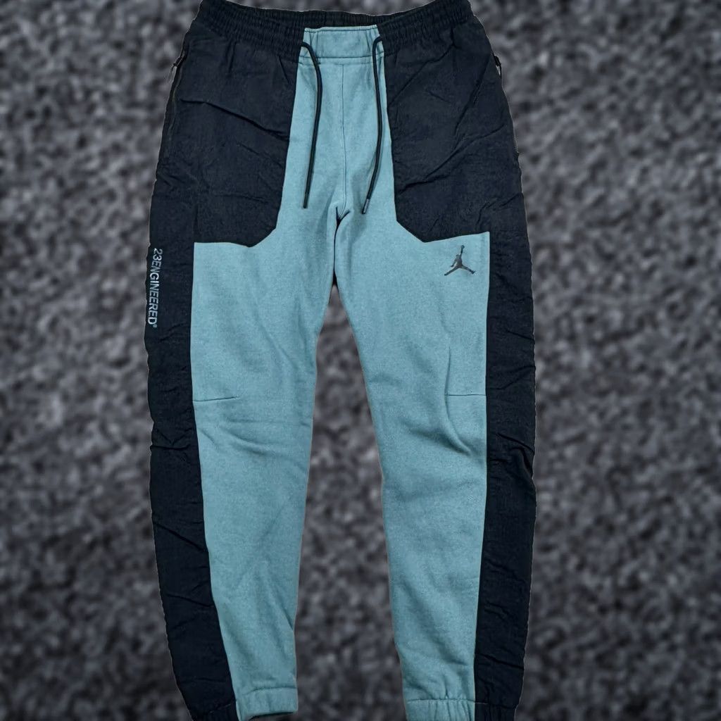 Jordan Brand Nike Air Jordan 23 Engineered Fleece Jogger Mens M Black/Green Sweatpants - Classic - Athletic Wear - Slim Fit - M Size US 31 - 1 Thumbnail