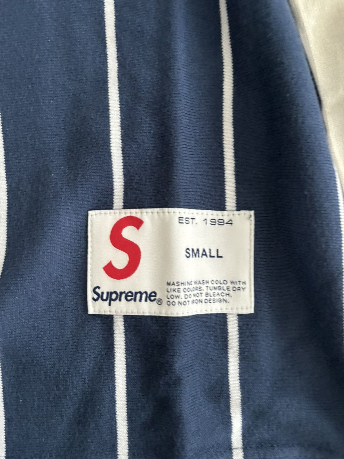 Supreme Supreme stripe raglan l/s top Size US S / EU 44-46 / 1 - 5 Thumbnail