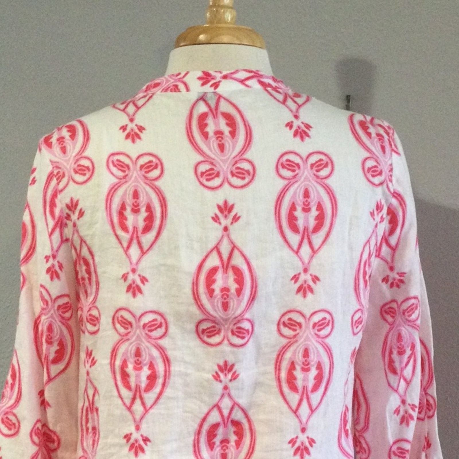 Other Crown & Ivy Petite White & Pink Semi Sheer Pullover Top PM Size M / US 6-8 / IT 42-44 - 9 Thumbnail