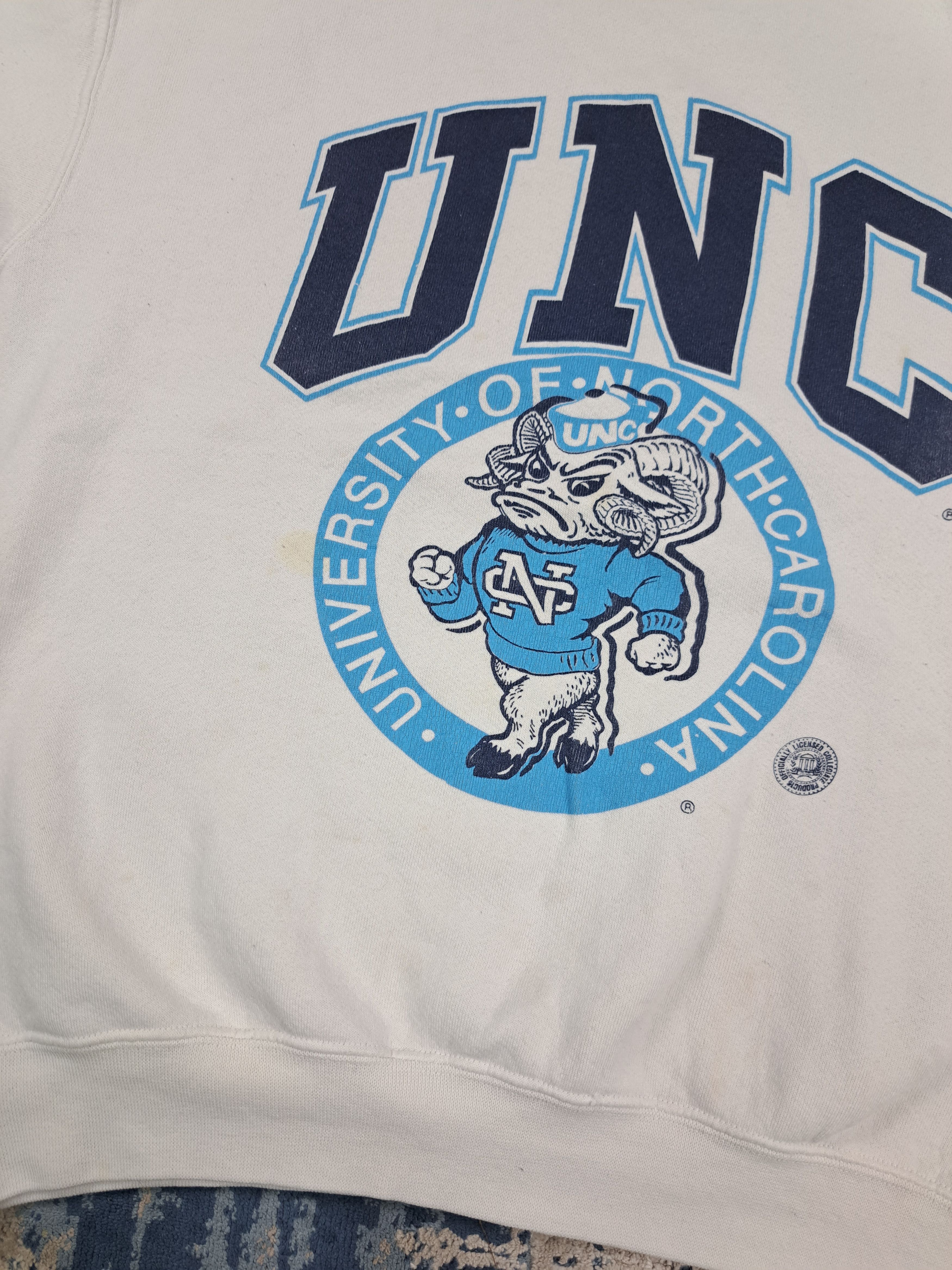 Vintage Vintage 90s UNC College Sweatshirt North Carolina Basketball Size US L / EU 52-54 / 3 - 6 Thumbnail