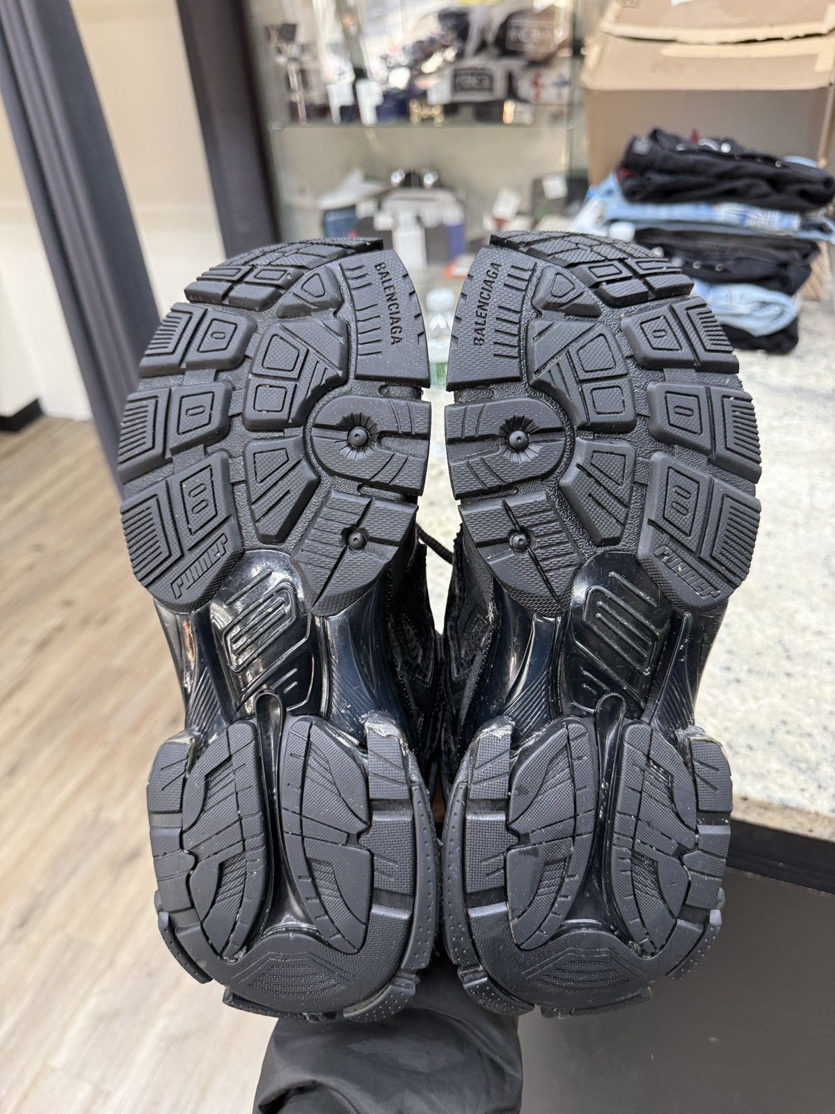 Balenciaga Balenciaga Black Track Runners Size US 9 / EU 42 - 5 Thumbnail