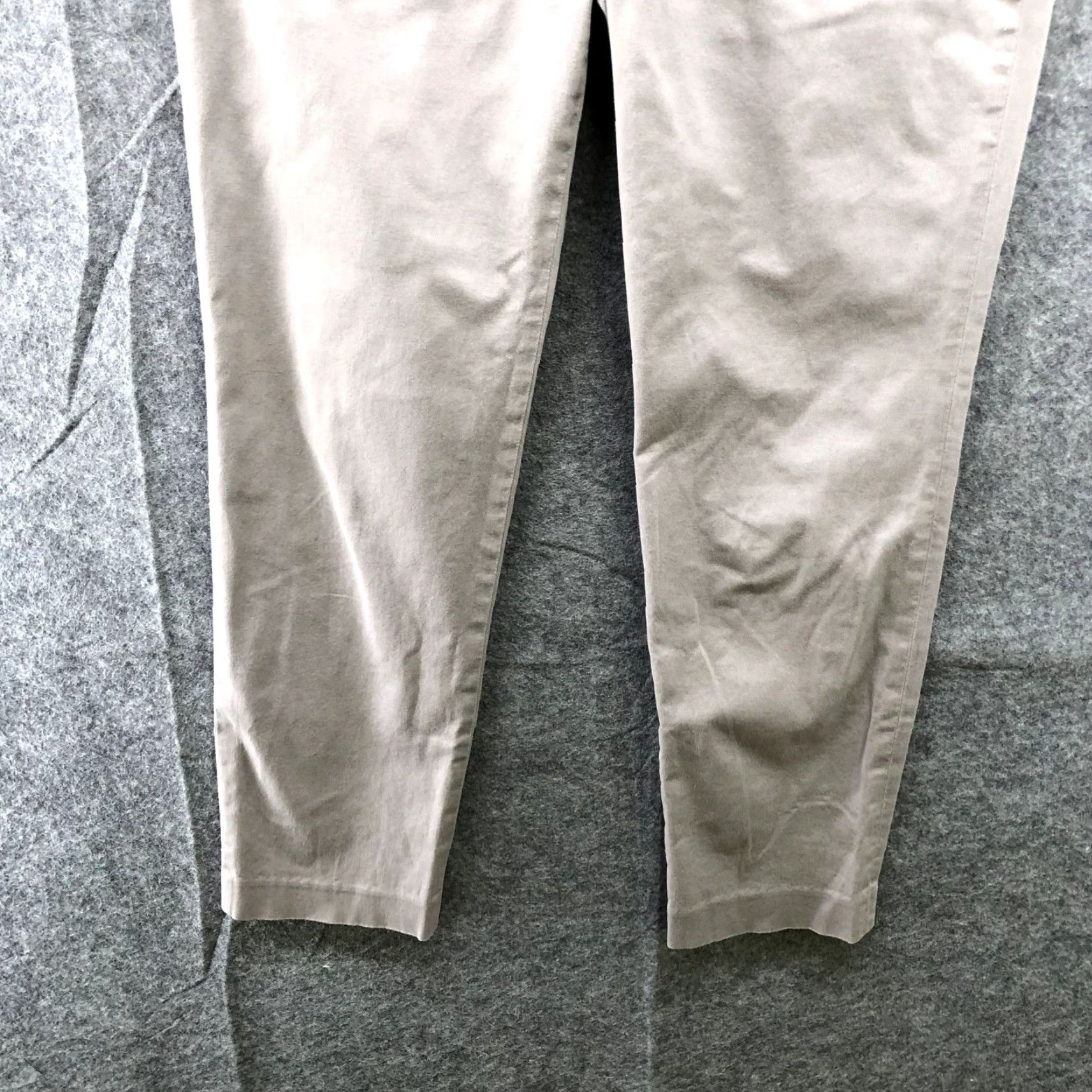 Uniqlo VINTAGE Uniqlo Women's Chino Pants Slim Fit Ankle Crop Stretch Cotton Blend Size 4 Beige Size 27" / US 4 / IT 40 - 4 Thumbnail