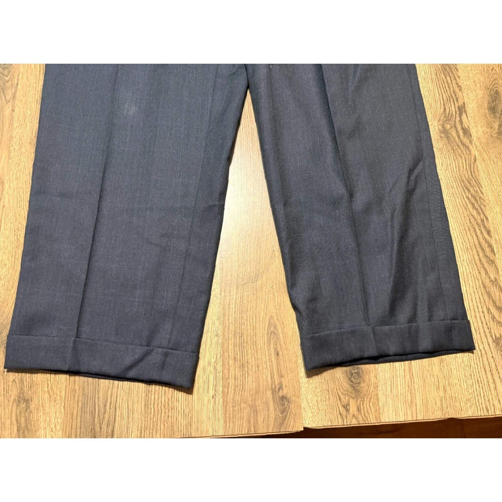 Joseph Joseph & Feiss Pants, Men's 46x41, Black Dress Pants Trousers Pleated Cuff, Wool, Regular, Straight Leg, Sl... Size US 30 / EU 46 - 3 Thumbnail