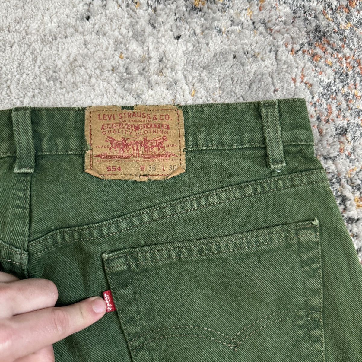 Levi's × Vintage Crazy Vintage Levi’s 554 Silvertab style green baggy jeans Size US 36 / EU 52 - 3 Thumbnail