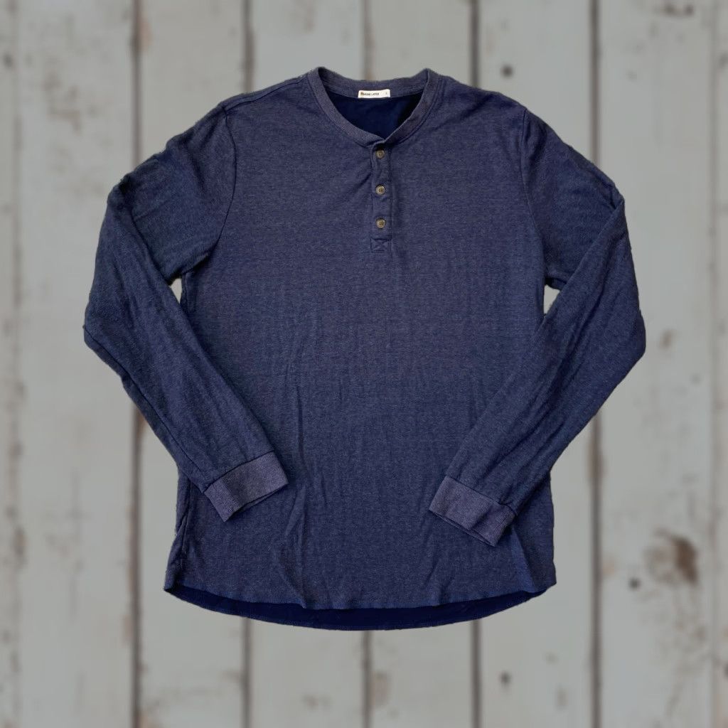 Marine Layer Marine Layer Henley Shirt Mens Large Blue Long Sleeve Regular Knit Cotton Button T-Shirt Vintage? No (but not allowed). Size US L / EU 52-54 / 3 - 1 Thumbnail