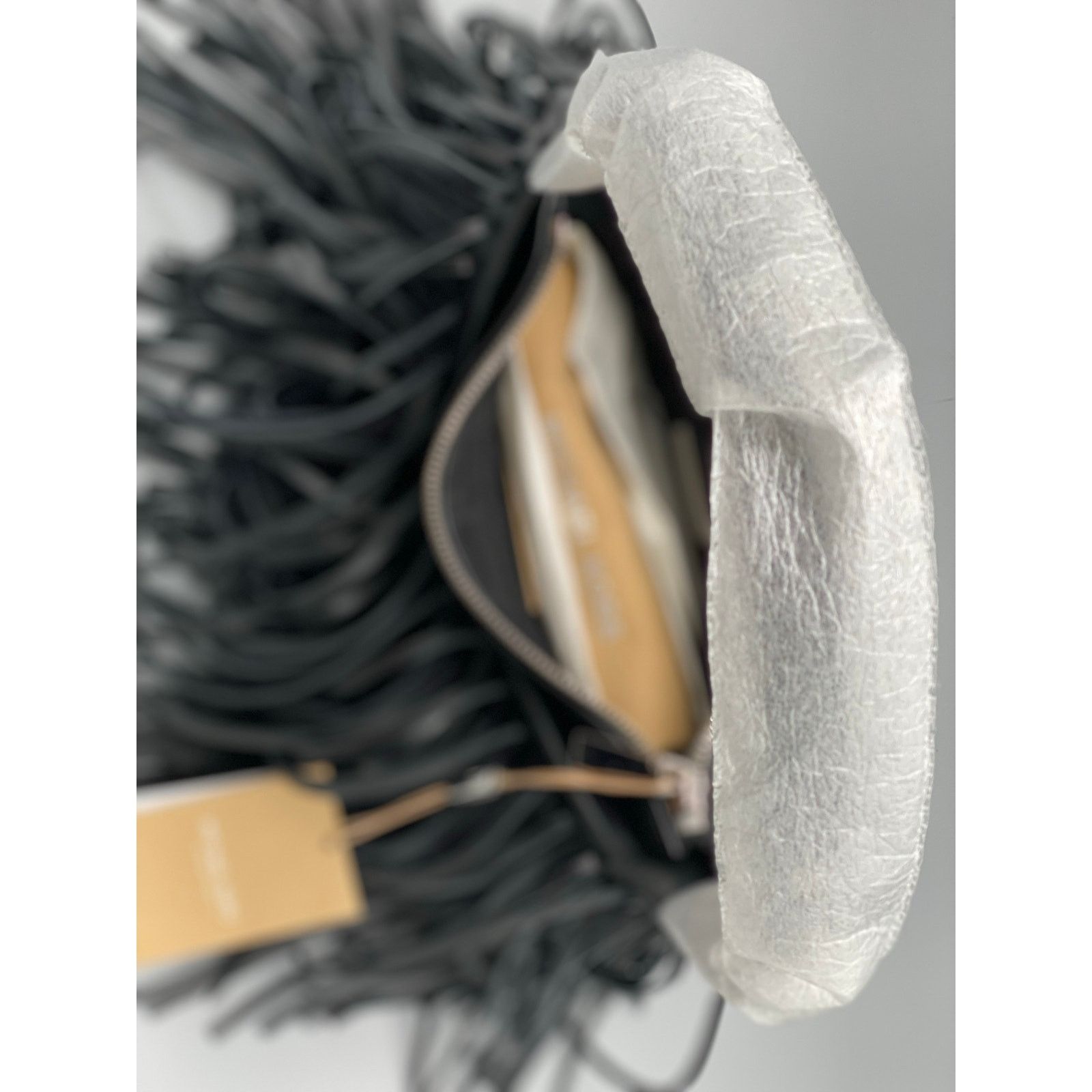 Michael Kors Michael Kors Collection Dyan Fringed Leather Shoulder Bag Size ONE SIZE - 8 Thumbnail