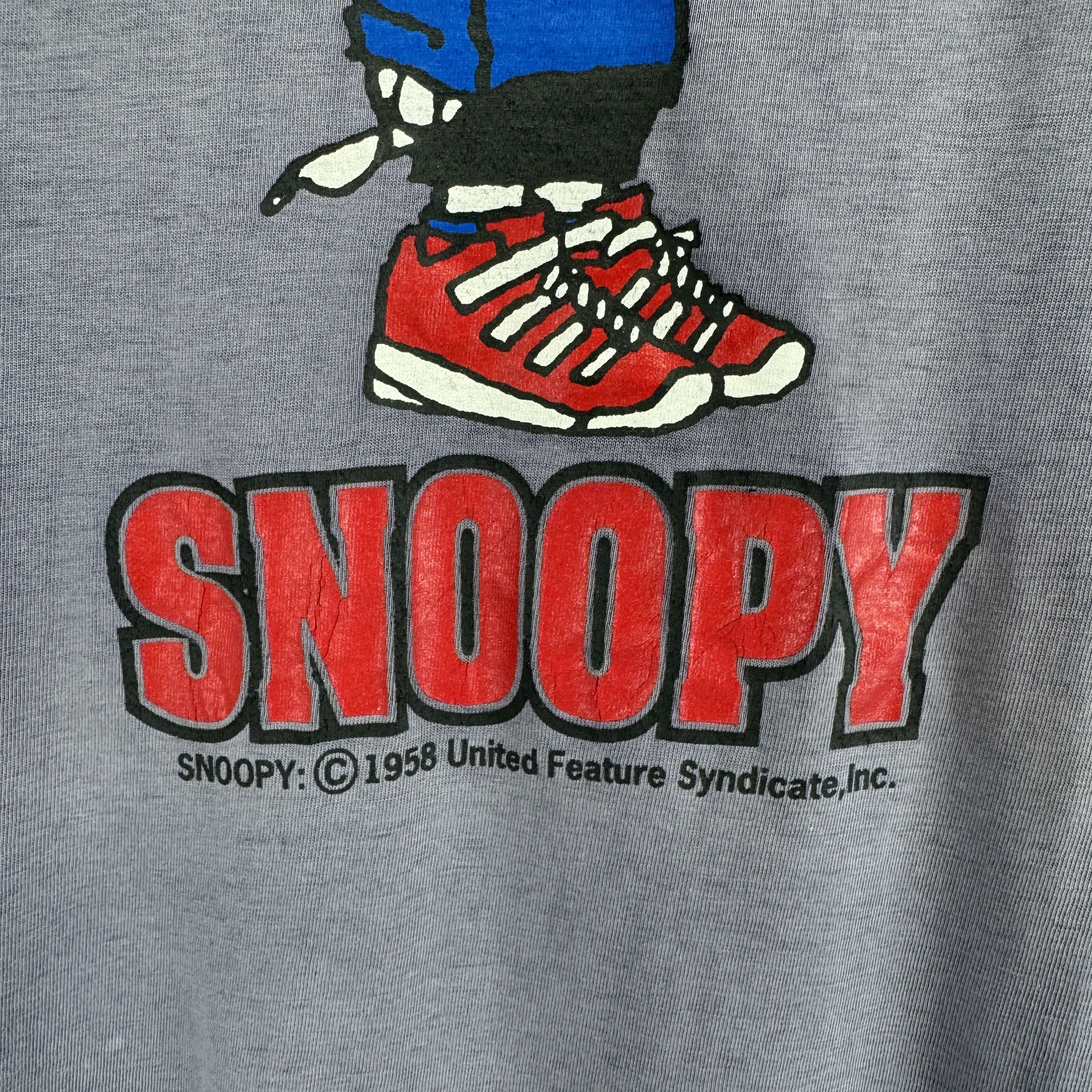 Vintage Rare Vintage Peanuts Snoopy Tshirt. Size US M / EU 48-50 / 2 - 4 Thumbnail