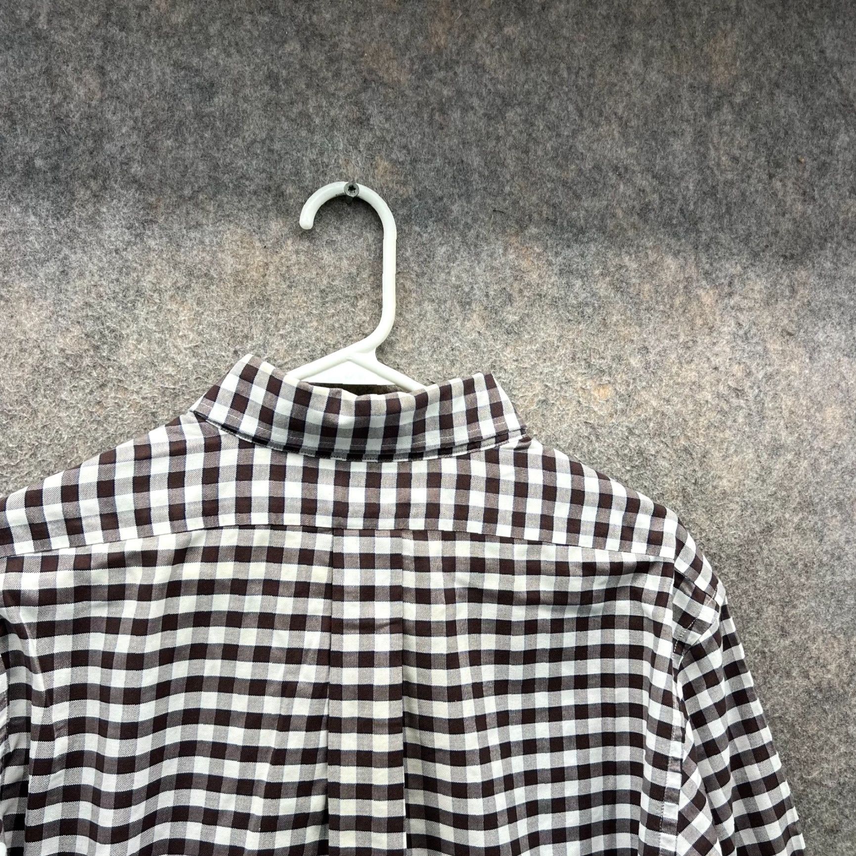 Brooks Brothers VINTAGE Brooks Brothers 1818 Shirt Mens Large Brown White Button-Down Gingham Preppy Shirt Mens Large Brown White Button-Down Gingham Preppy Size US L / EU 52-54 / 3 - 6 Thumbnail