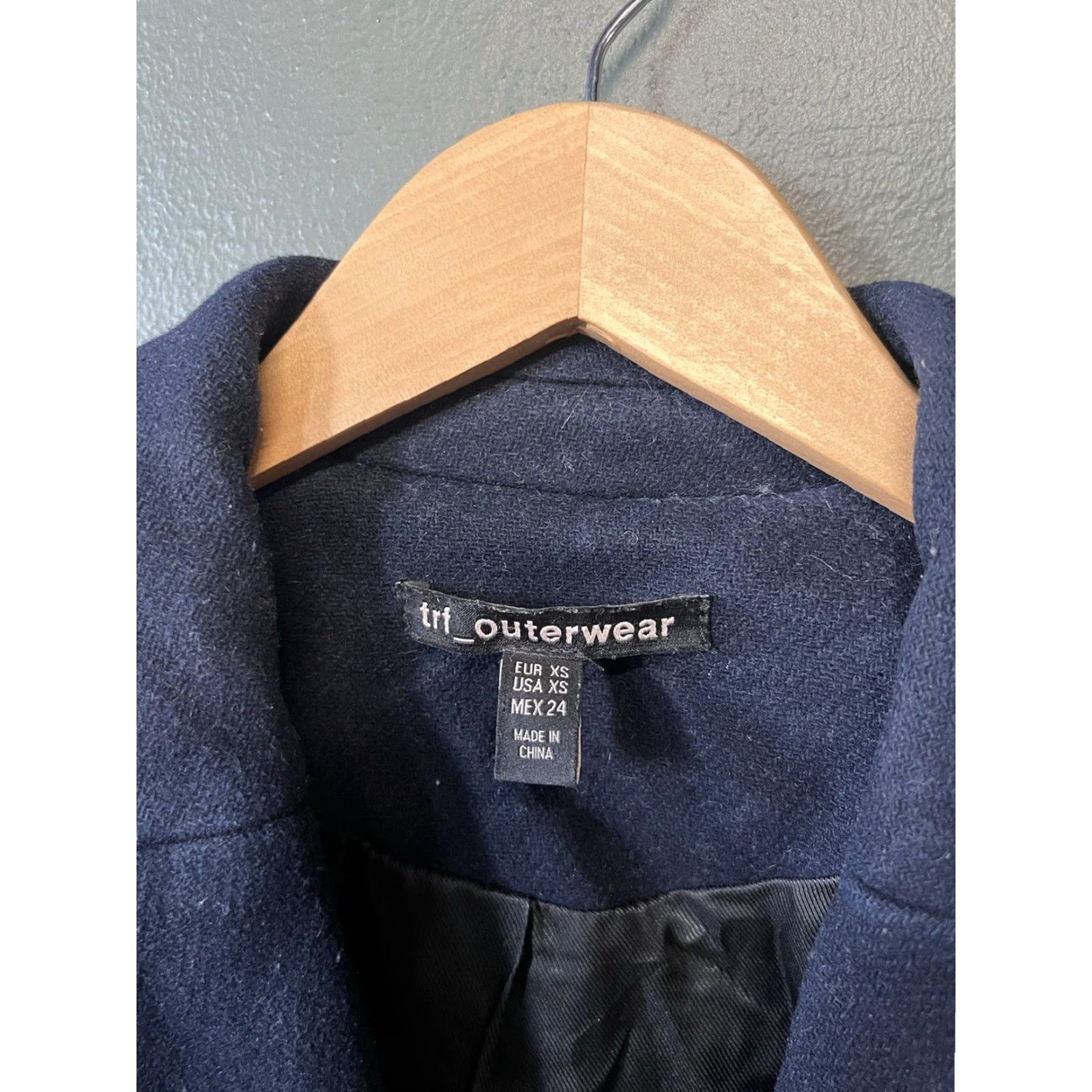 Vintage TRF Outwear Wool Pea Coat Blue Long Sleeve XS Womens Long Sleeve Wool Peacoat, Trf Outerwear, Coat, XS, Blue, Pea Coat, Womens Size XS / US 0-2 / IT 36-38 - 3 Thumbnail