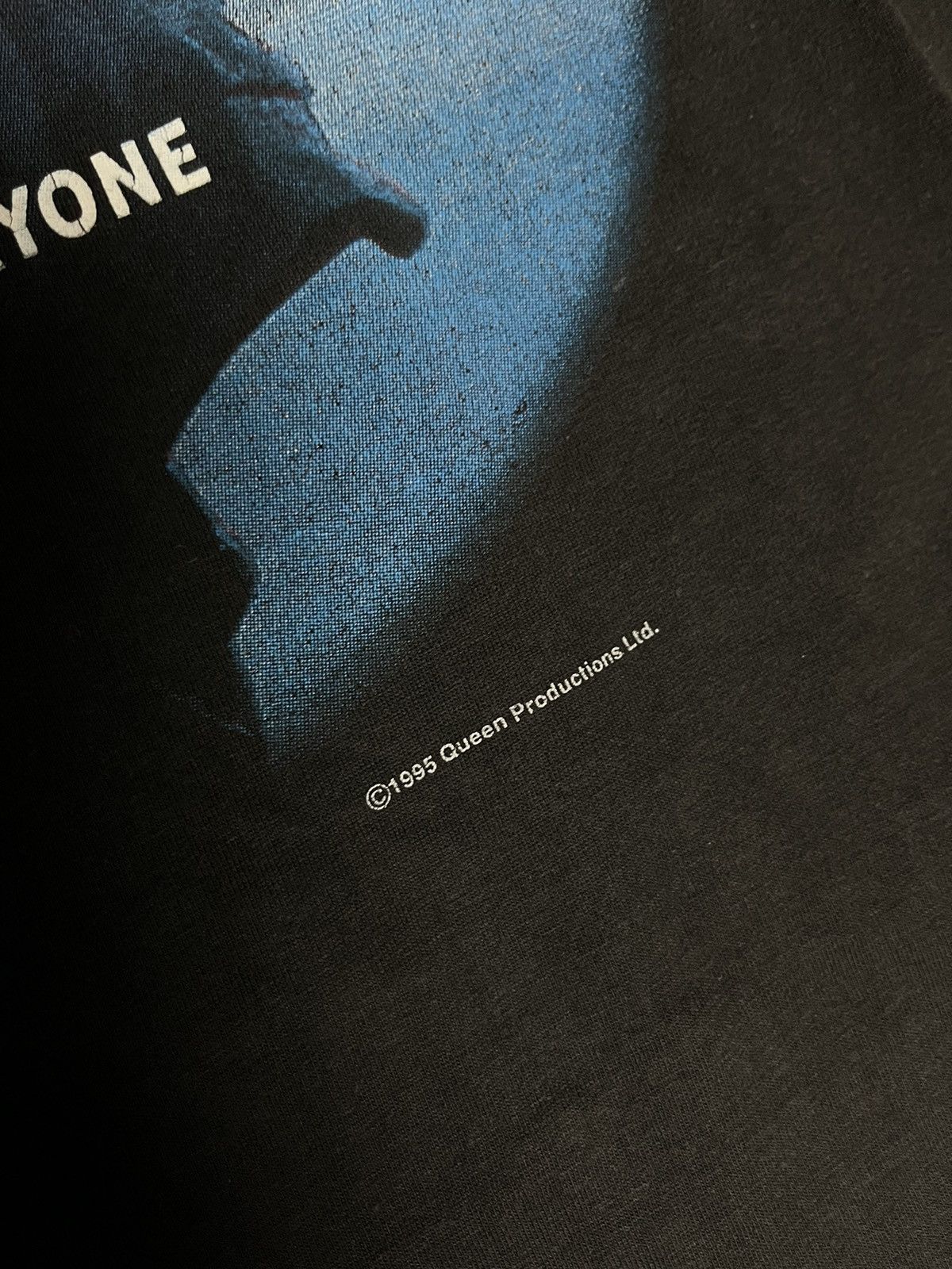 Band Tees × Vintage Vintage 1995 Queen Tee Heaven for Everyone Tour Tee Size US XL / EU 56 / 4 - 6 Thumbnail