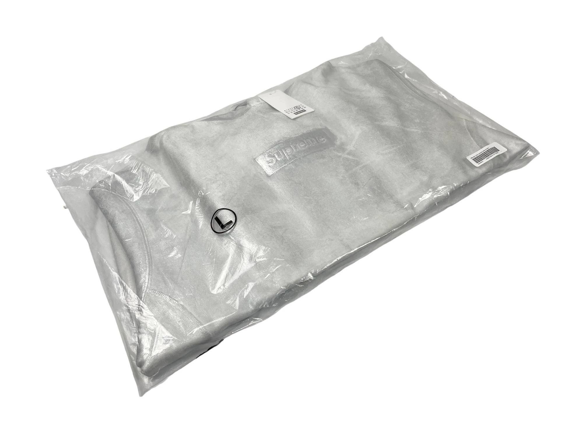 MM6 MM6 Maison Margiela x Supreme FOIL Bogo Hoodie Size US L / EU 52-54 / 3 - 1 Thumbnail