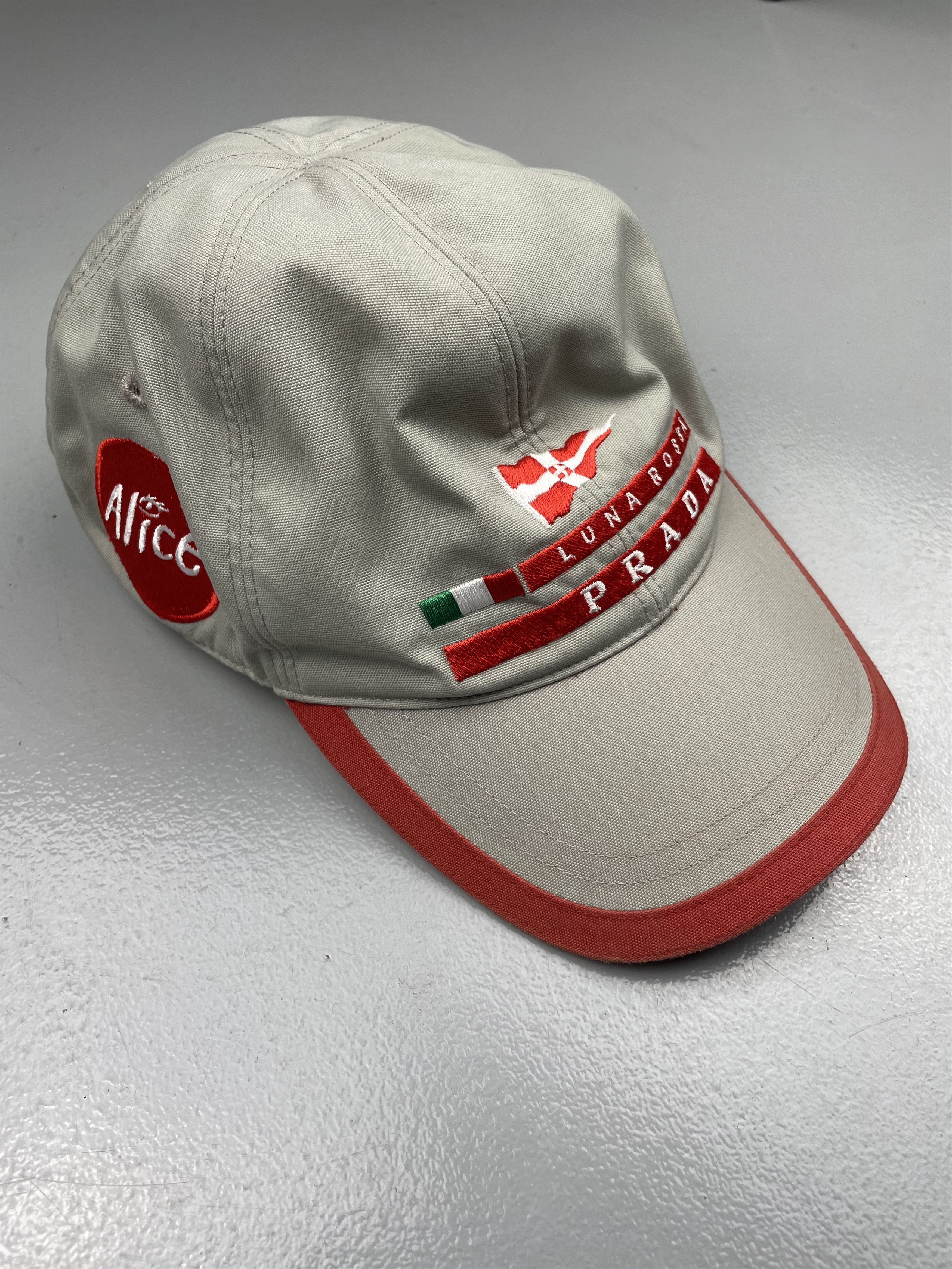 Prada Prada Sport 2006 Luna Rossa challenge hat - size L Size ONE SIZE - 1 Thumbnail