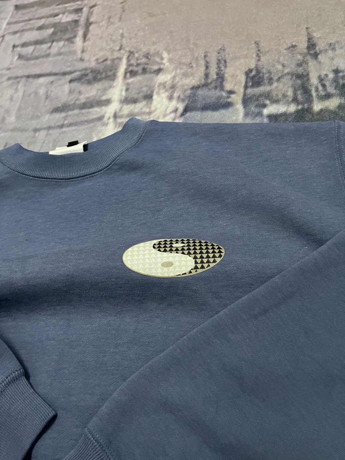 Vintage 90s HAWAII T&C SURF DESIGN CREWNECK RARE DESIGN Size US L / EU 52-54 / 3 - 7 Thumbnail