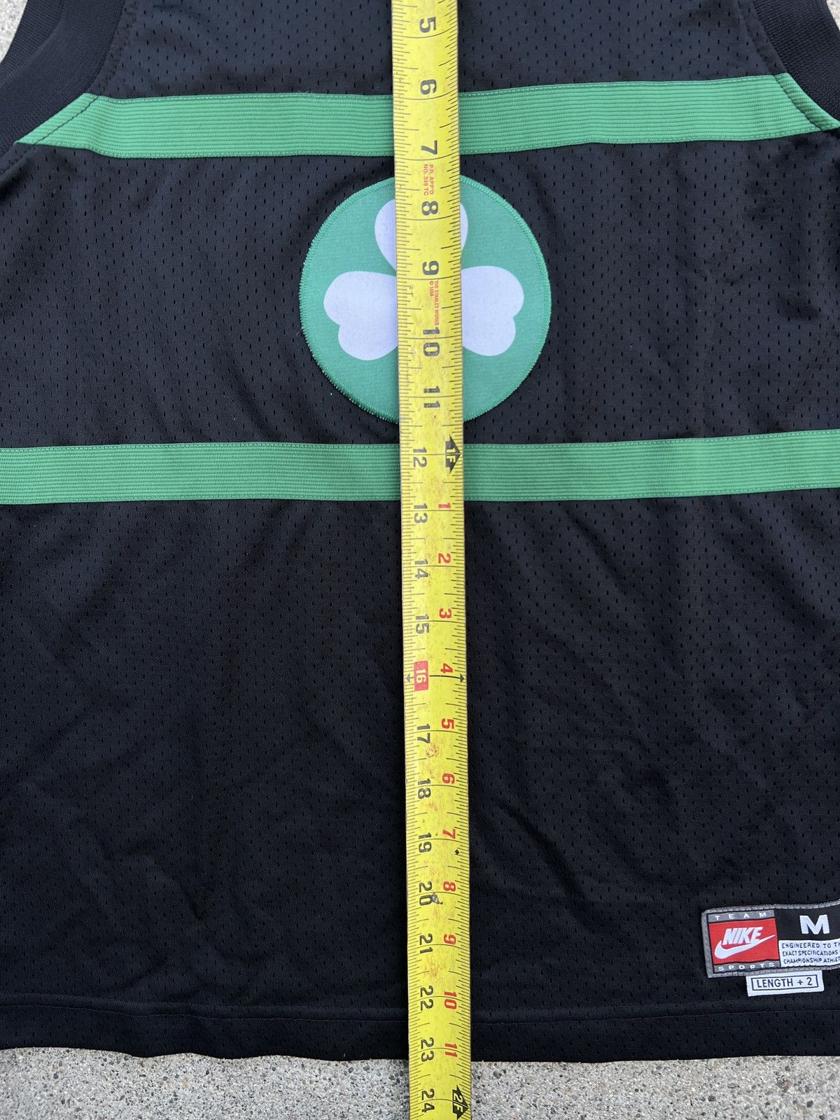 NBA × Vintage 2003 NBA Boston Celtics Paul Pierce #34 Nike Jersey Size M Size US M / EU 48-50 / 2 - 6 Thumbnail