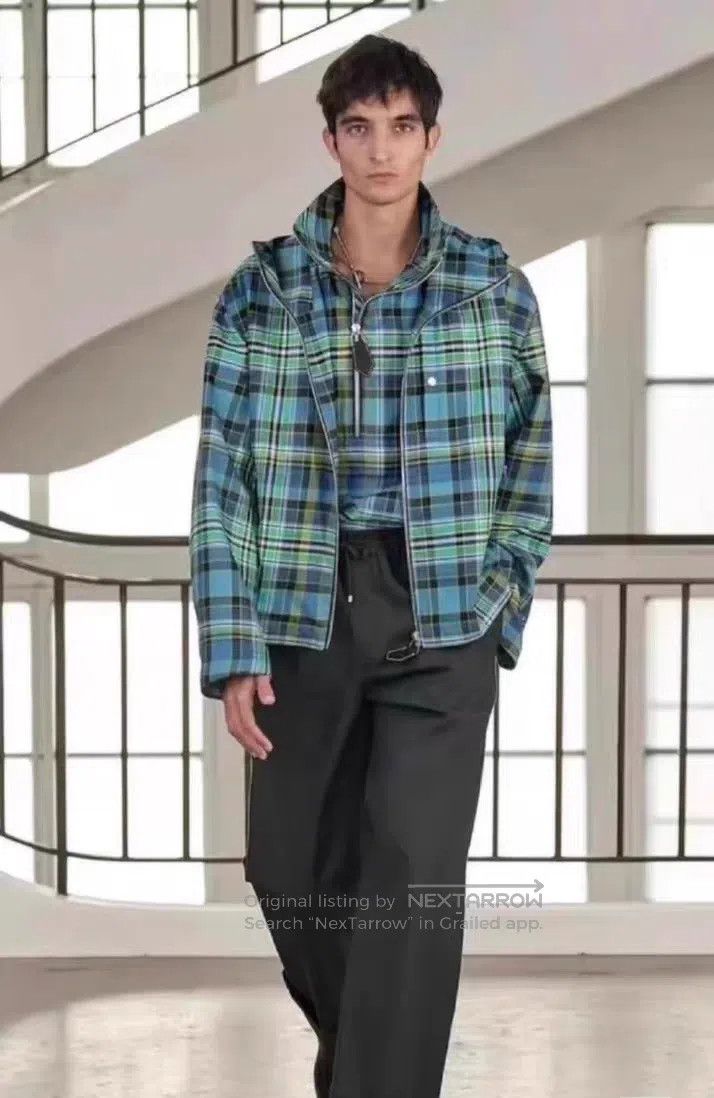 Hermes Hermes Windbreaker, pullover jacket, zippered chest, high- Size US M / EU 48-50 / 2 - 9 Thumbnail
