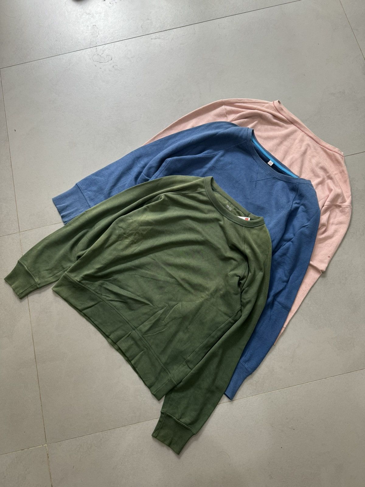 Uniqlo Bundle 3pcs Uniqlo Crewnecks Size US M / EU 48-50 / 2 - 2 Thumbnail