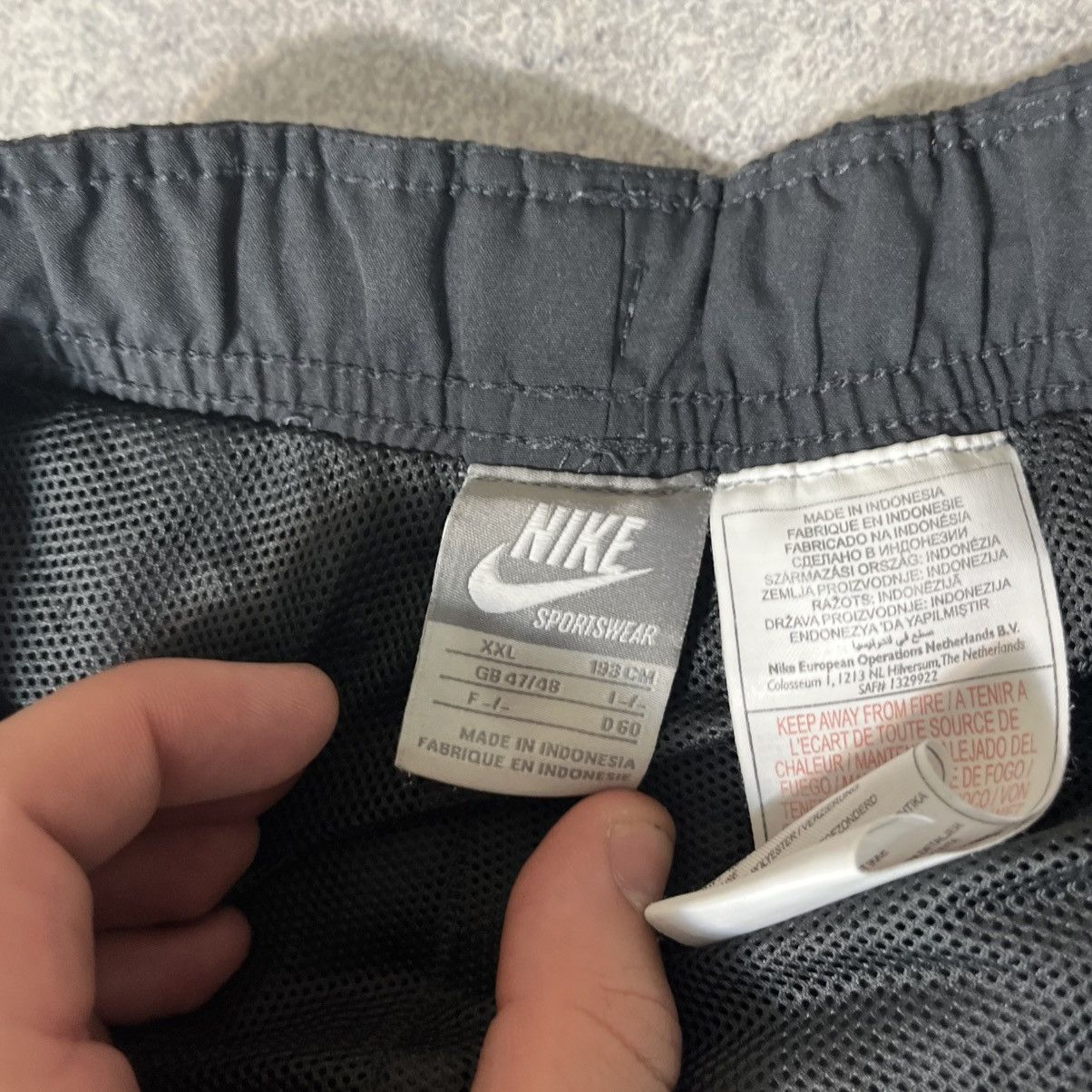 Nike 00s Vintage Nike Pants Nylon Rare Swoosh Drill Size US 40 / EU 56 - 7 Thumbnail