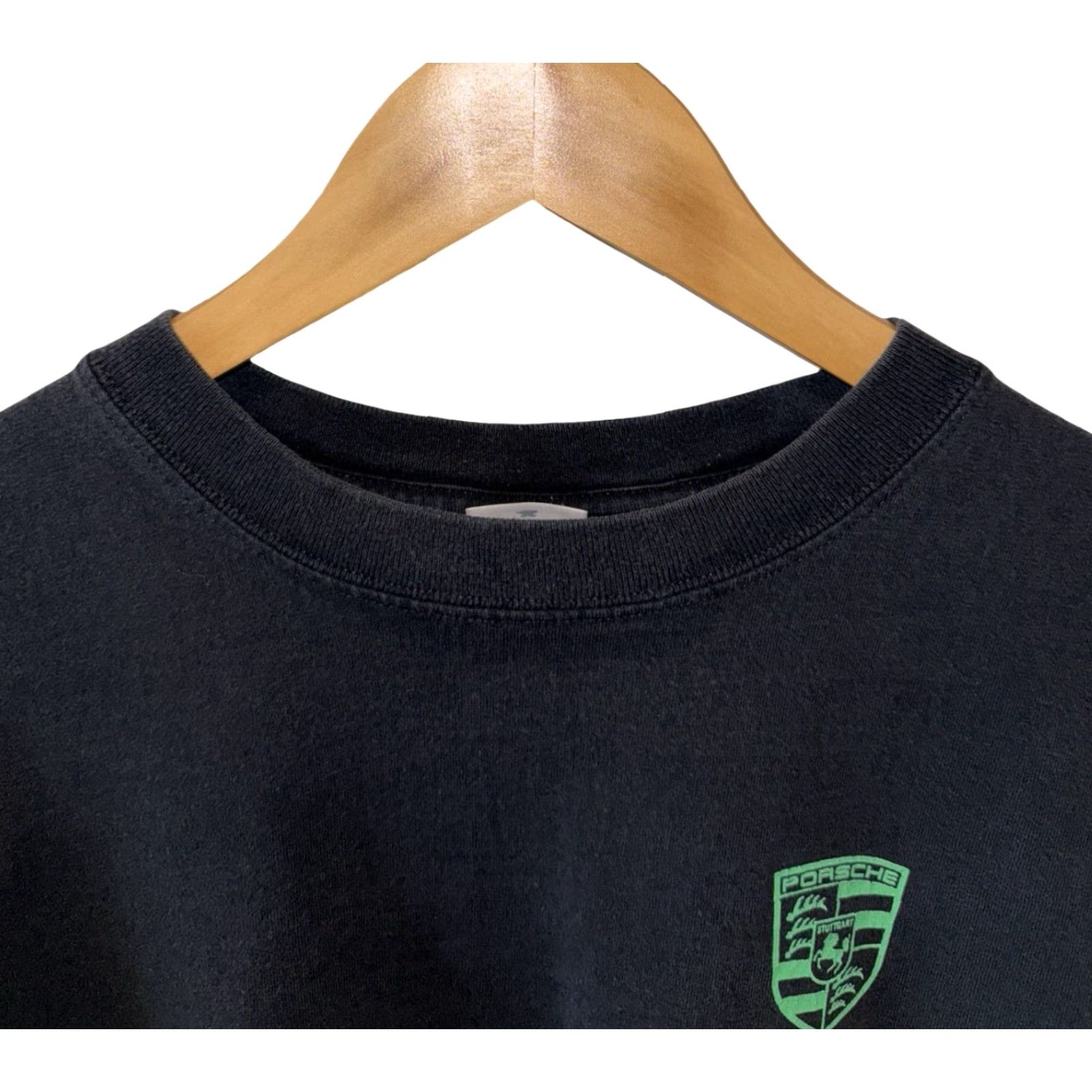 Spyder VINTAGE Porsche 918 Spyder Green Still Mean Promo Shirt L RARE Men T-Shirt Black XS? No, size L. Size US L / EU 52-54 / 3 - 5 Thumbnail