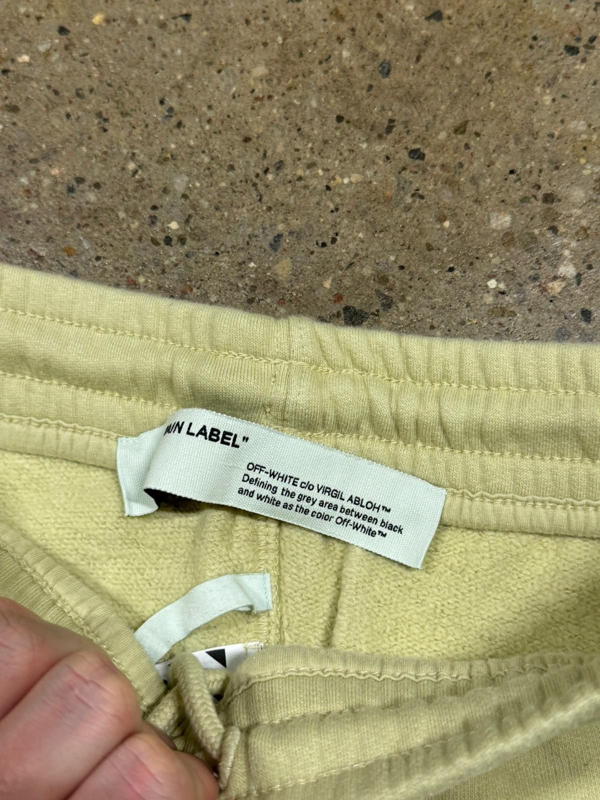 Off-White Off-white Embroidery Arrow Sweatpants NEW 750$ Size US 32 / EU 48 - 11 Thumbnail