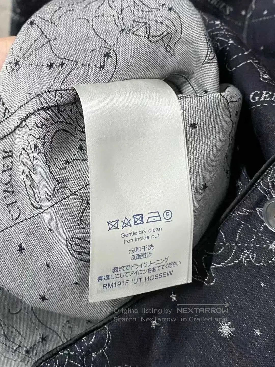 Louis Vuitton louis vuitton constellation long sleeve shirt. Size US M / EU 48-50 / 2 - 6 Thumbnail