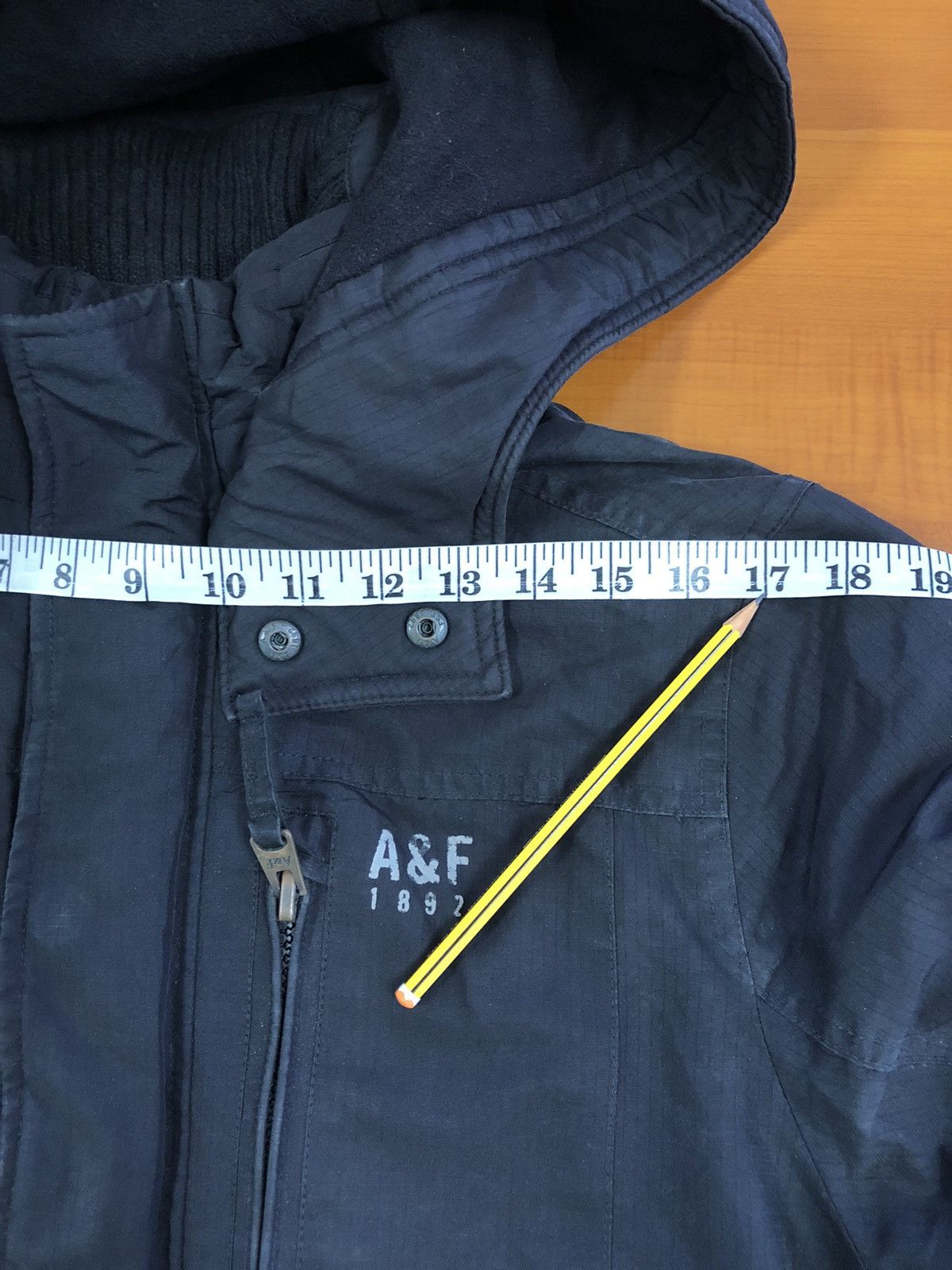 Abercrombie & Fitch Abercrombie & Fitch Winter Jacket Size US M / EU 48-50 / 2 - 16 Thumbnail