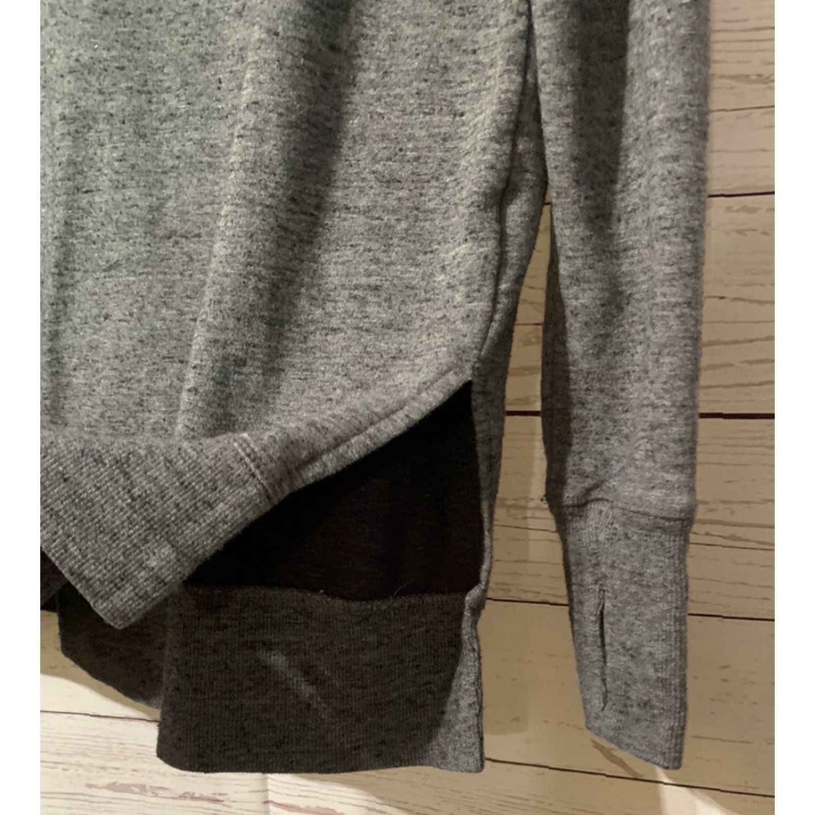 Athleta Womens Athleta Sweater Shirt Pullover Long Sleeve Boat Neck Multicolor Solid Size S Size S / US 4 / IT 40 - 5 Thumbnail