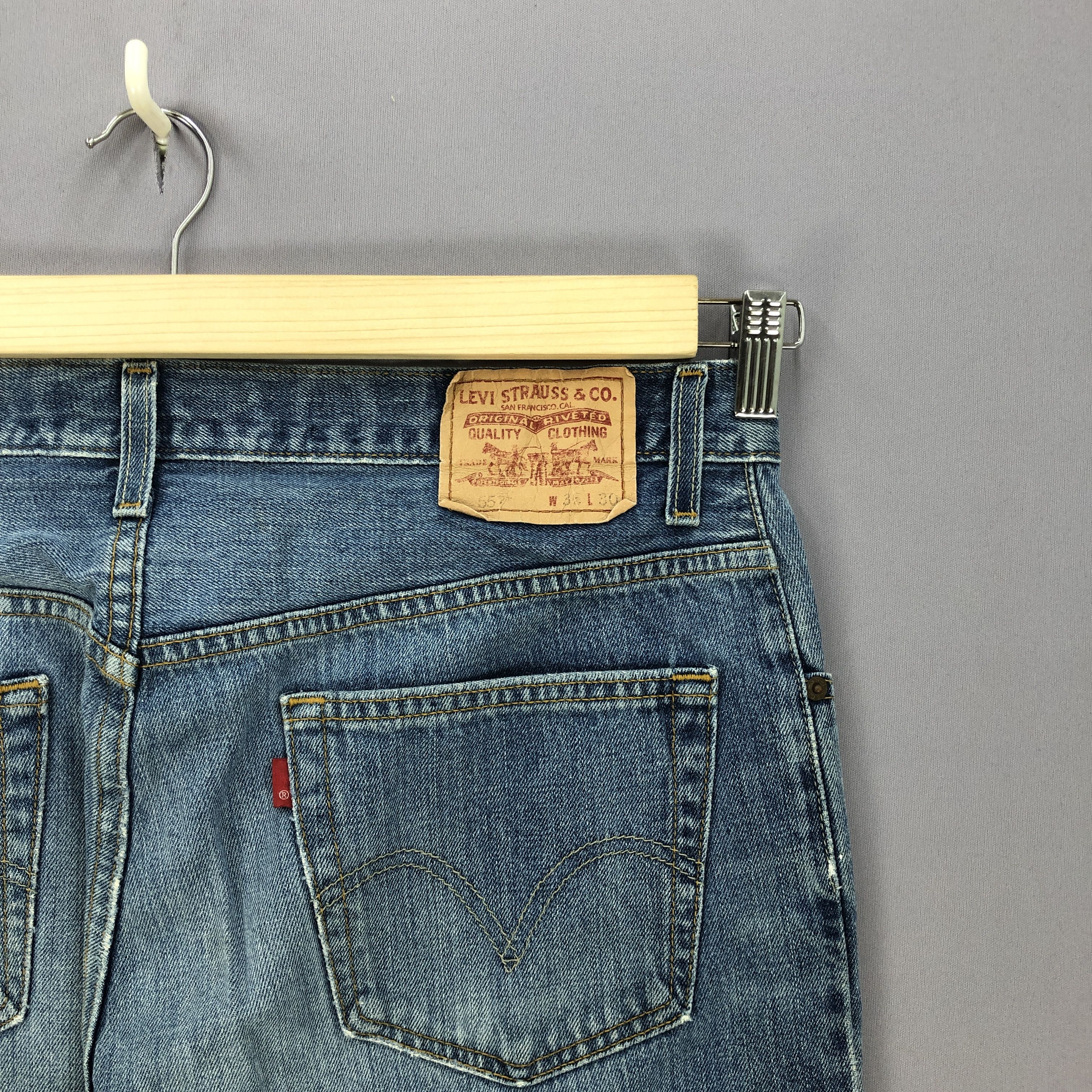 Levi's Vintage Levis 557 Bootcut Jeans Levi's Flare Wide Leg Denim Size US 34 / EU 50 - 5 Thumbnail