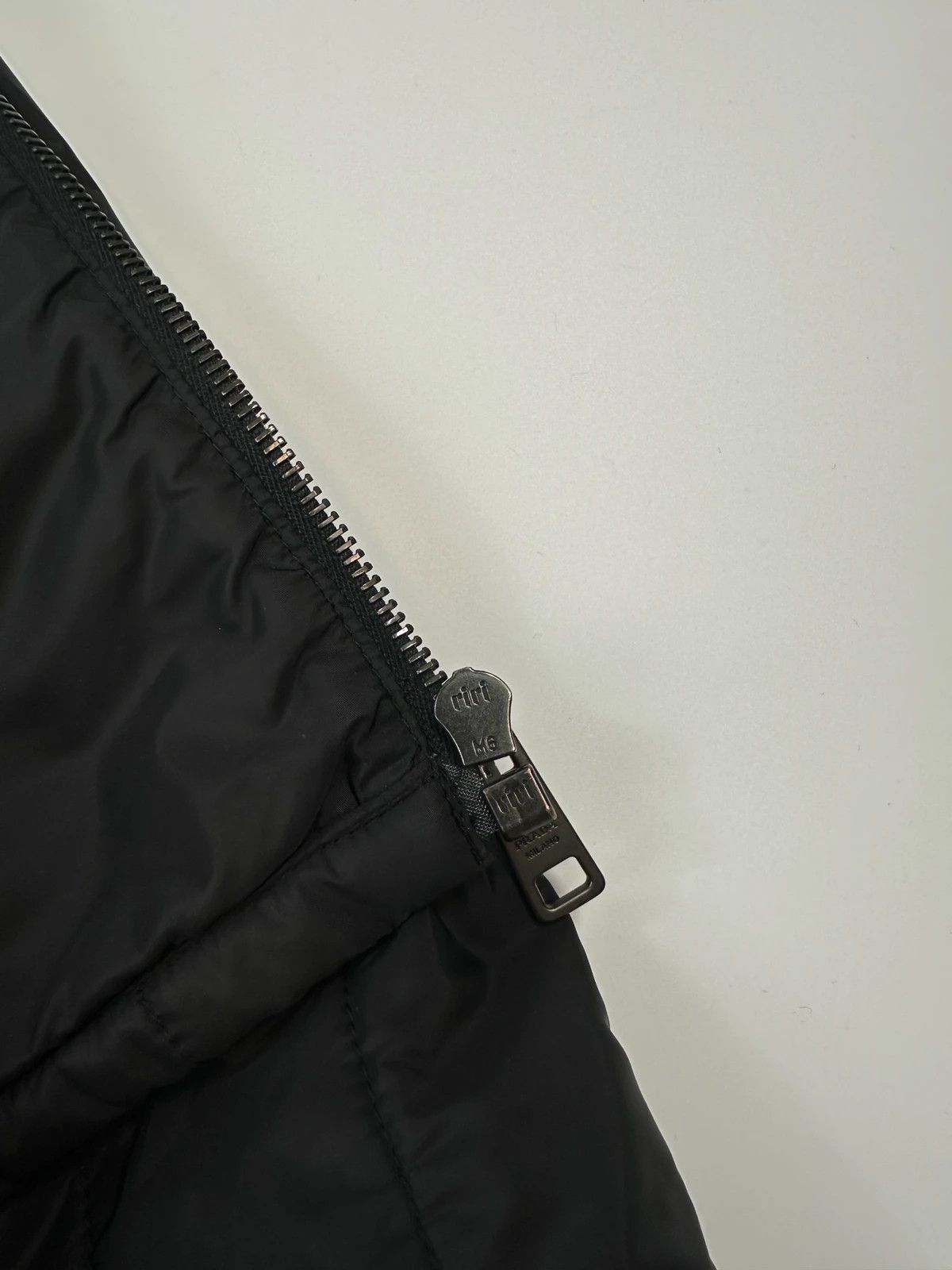 Prada Prada Milano Black Padded Quilted Nylon Jacket Ribbed Side Size US M / EU 48-50 / 2 - 10 Thumbnail