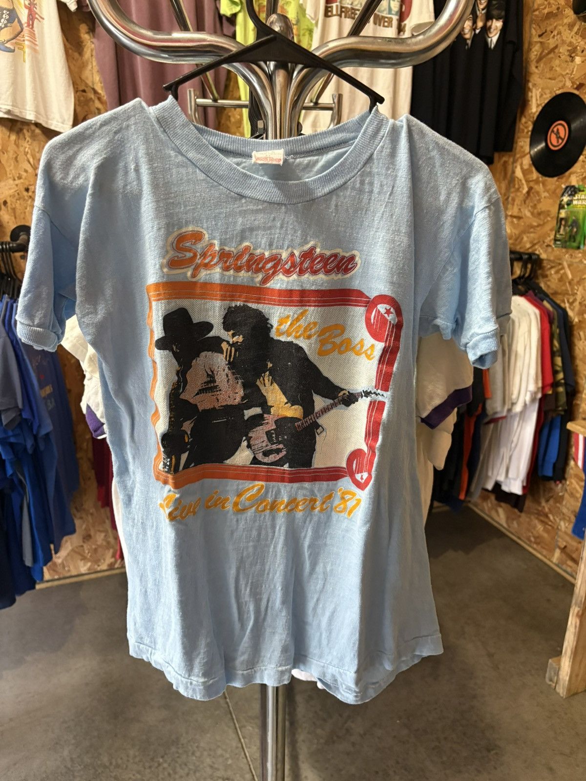 Band Tees 1987 Bruce Springsteen Live in Concert T-Shirt Size US XL / EU 56 / 4 - 1 Thumbnail