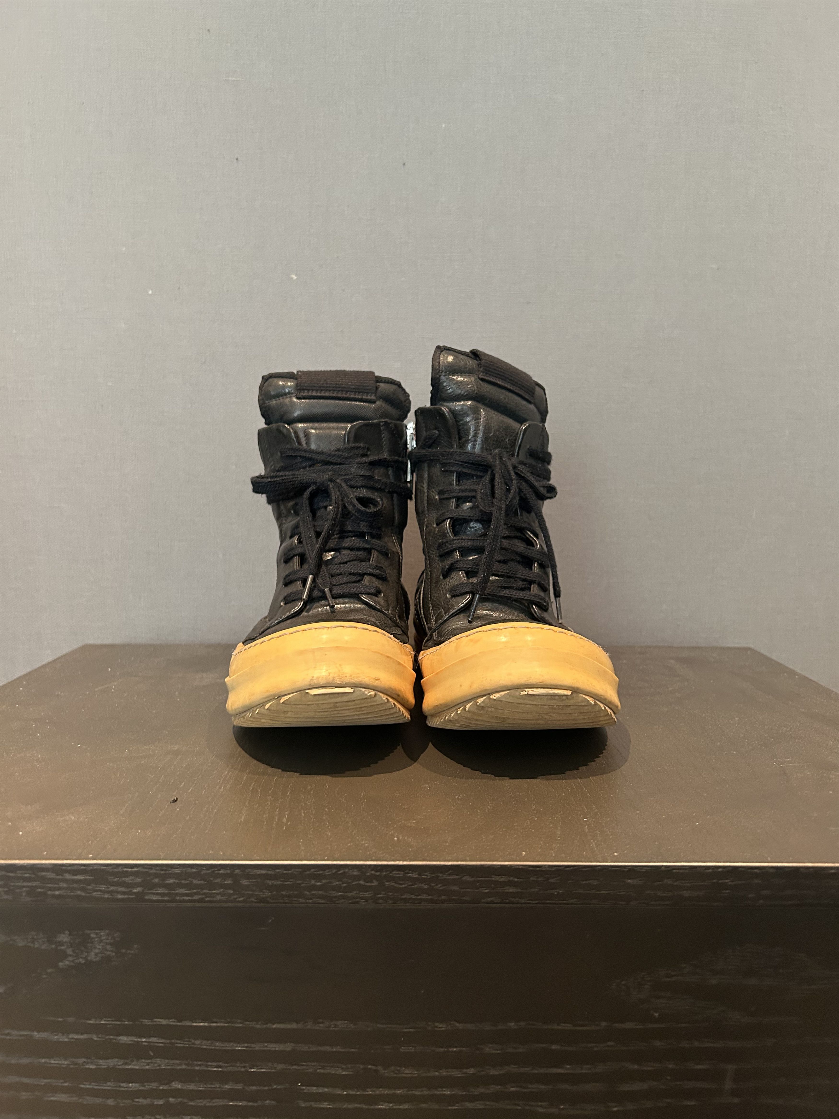 Rick Owens Rick Owens FW07 “Gleam” Short Tongue Geobasket Size US 8 / EU 41 - 2 Thumbnail