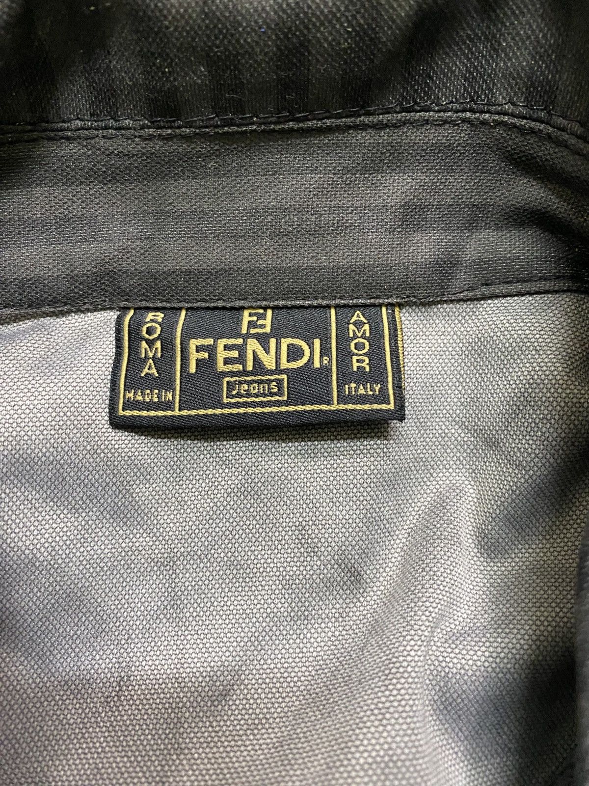 Fendi Vintage Fendi With Utility Pocket Size US M / EU 48-50 / 2 - 11 Thumbnail