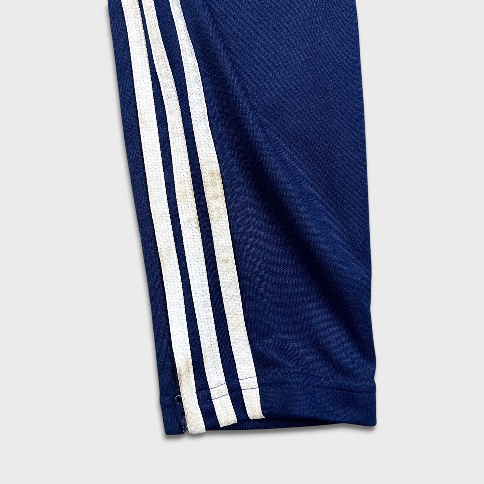 Adidas × Vintage Adidas Track Pant Small Essentials Stripe Training Athletic Size US 26 / EU 42 - 6 Thumbnail