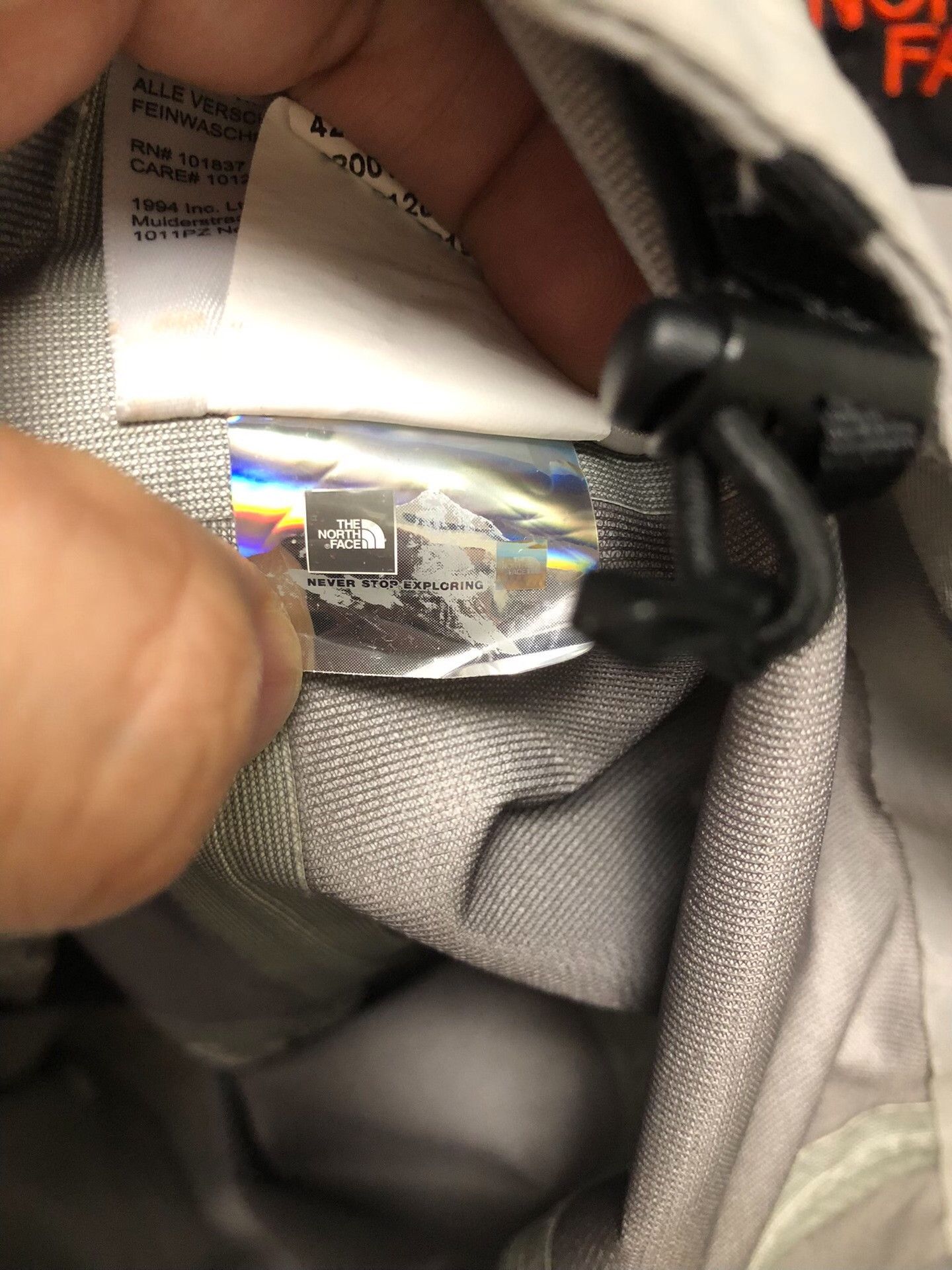 Supreme × The North Face Supreme x TNF FW22 Taped Seam Shell Jacket Size US XL / EU 56 / 4 - 6 Thumbnail