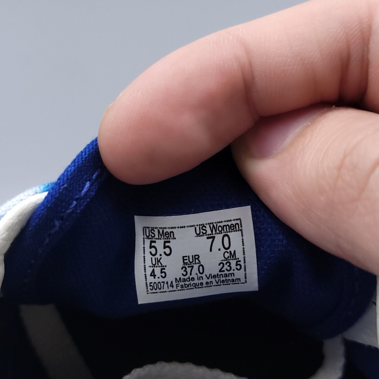 Vans Vans Off the Wall Shoe Womens Size 7 Mens 5.5 500714 Blue Size US 7 / IT 37 - 9 Thumbnail