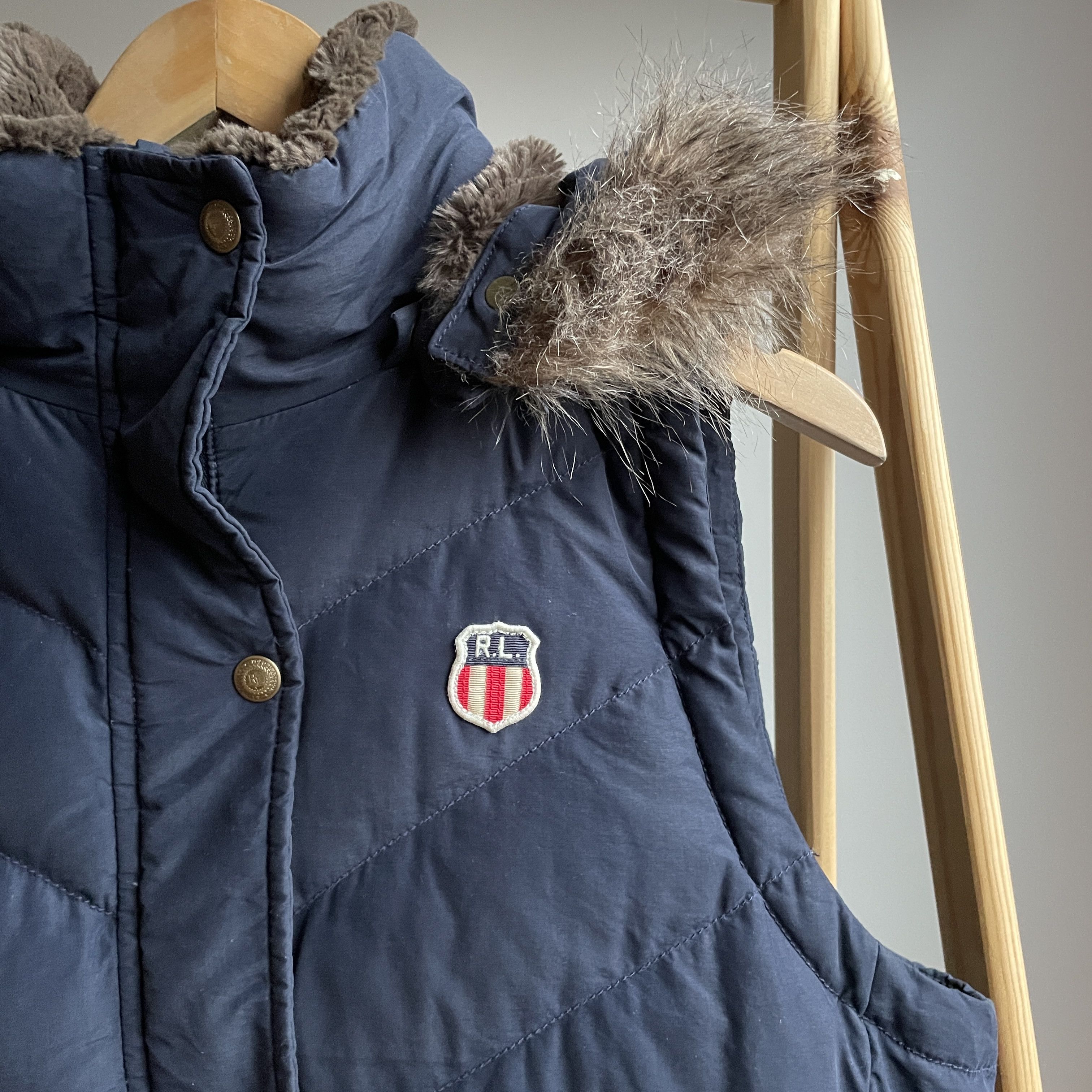 Polo Ralph Lauren Polo Jeans Ralph Lauren Womens Faux Fur Puffer Vest Size L / US 10 / IT 46 - 6 Thumbnail
