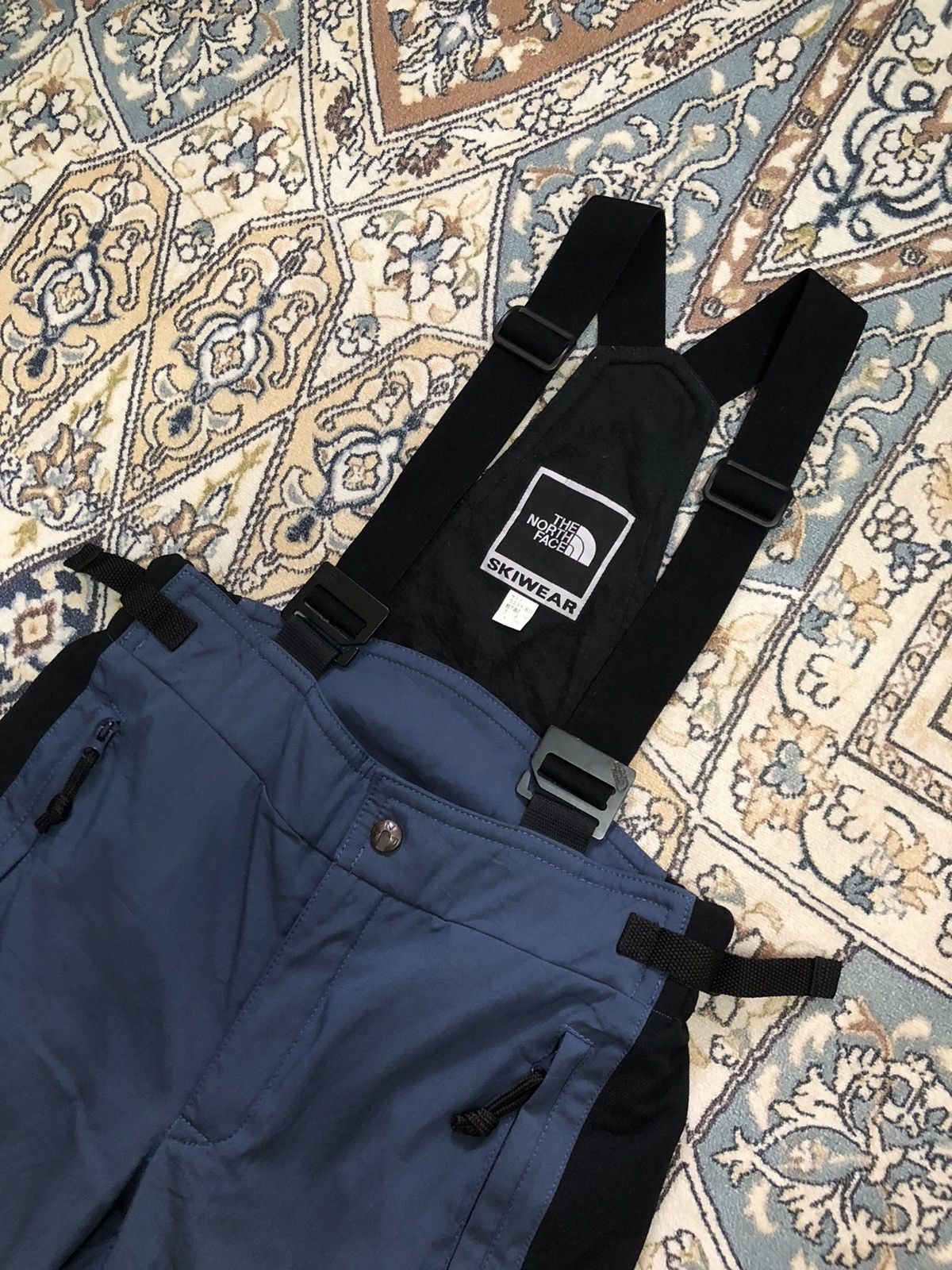 The North Face Vintage The North Face Mogul Skiwear Jumpsuit/Pants Size 30" / US 8 / IT 44 - 3 Thumbnail
