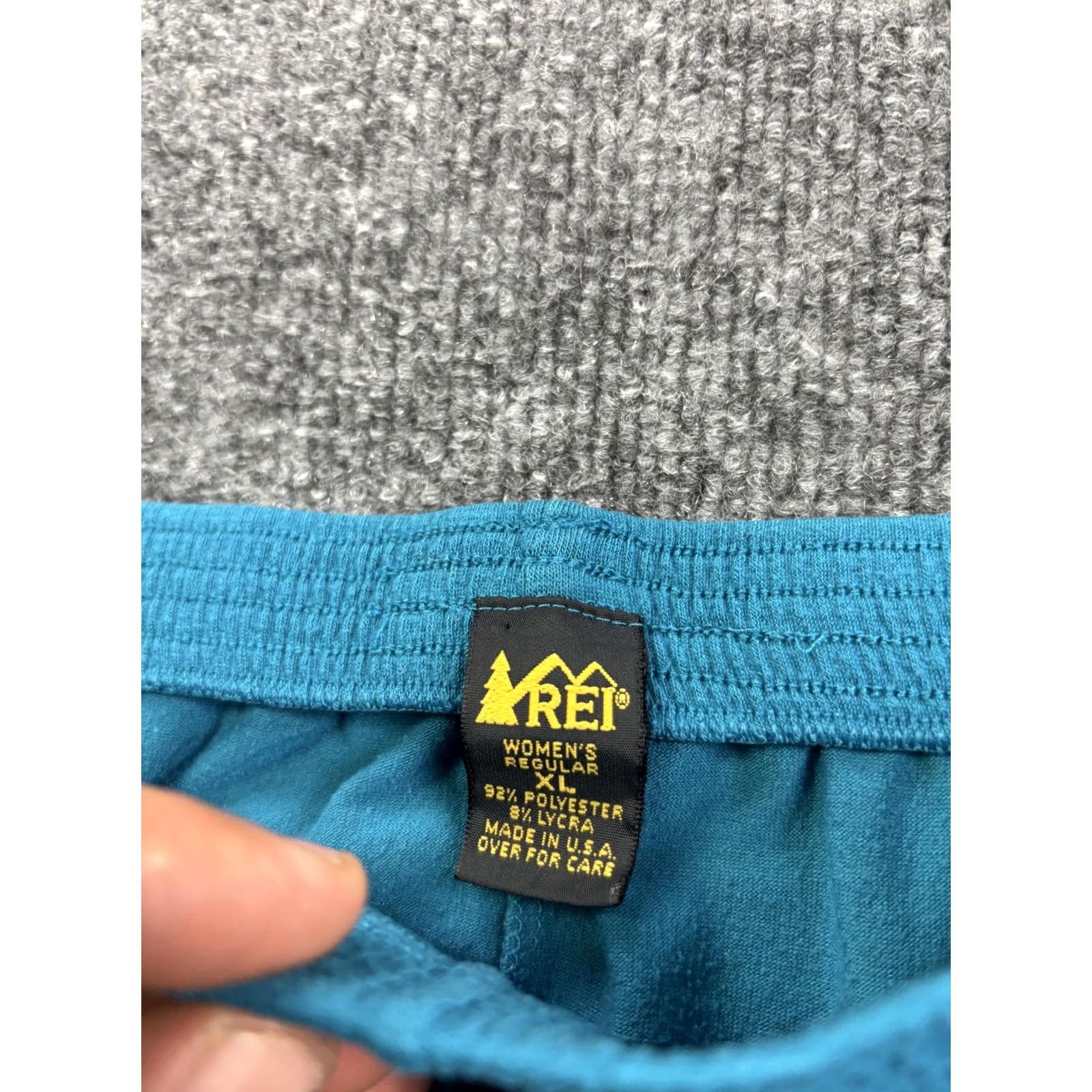 Vintage VINTAGE REI Leggings Womens XL Blue Mid Rise Ankle Base Layer Pants Thermal Size 40" / US 18 - 2 Thumbnail