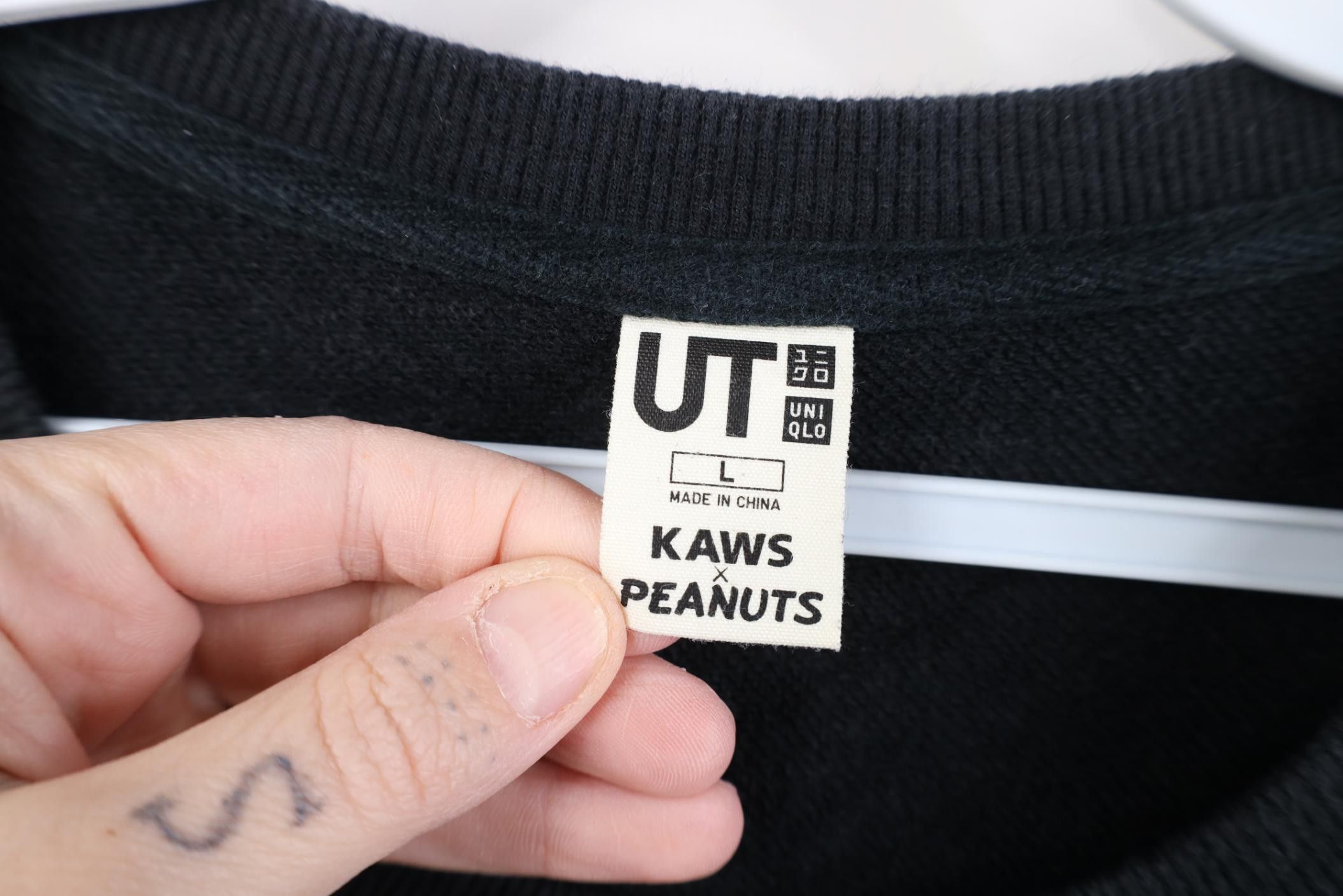 Uniqlo Uniqlo x Kaws Snoopy Dog French Terry Crewneck Sweatshirt Size US L / EU 52-54 / 3 - 5 Thumbnail