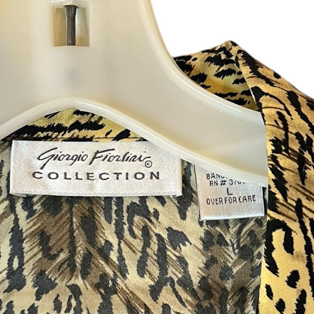 Vintage 90s/Y2K Giorgio Fiorlini Leopard Button Down Shirt Top L Size L / US 10 / IT 46 - 3 Thumbnail